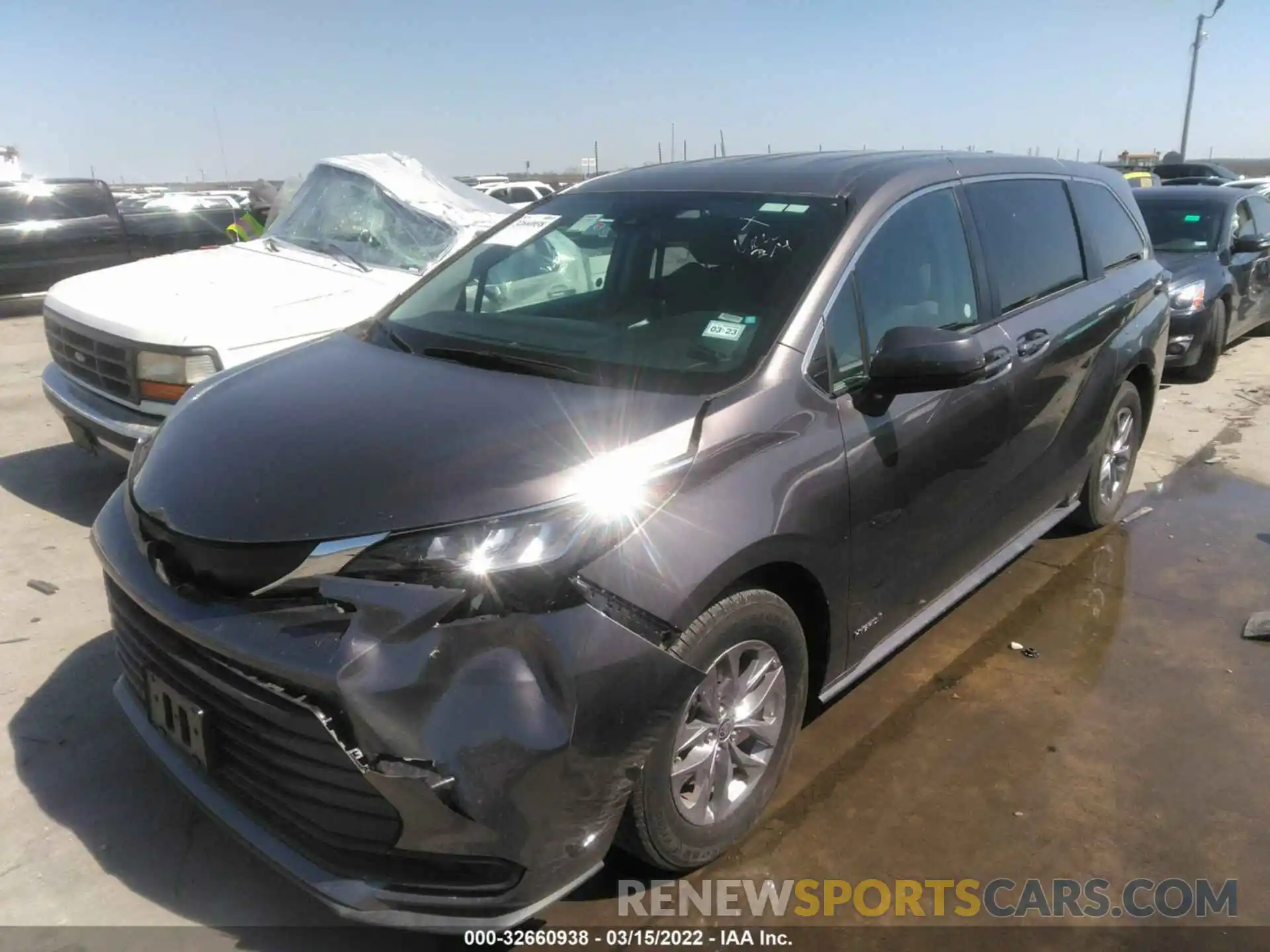 2 Фотография поврежденного автомобиля 5TDKRKEC4MS036791 TOYOTA SIENNA 2021