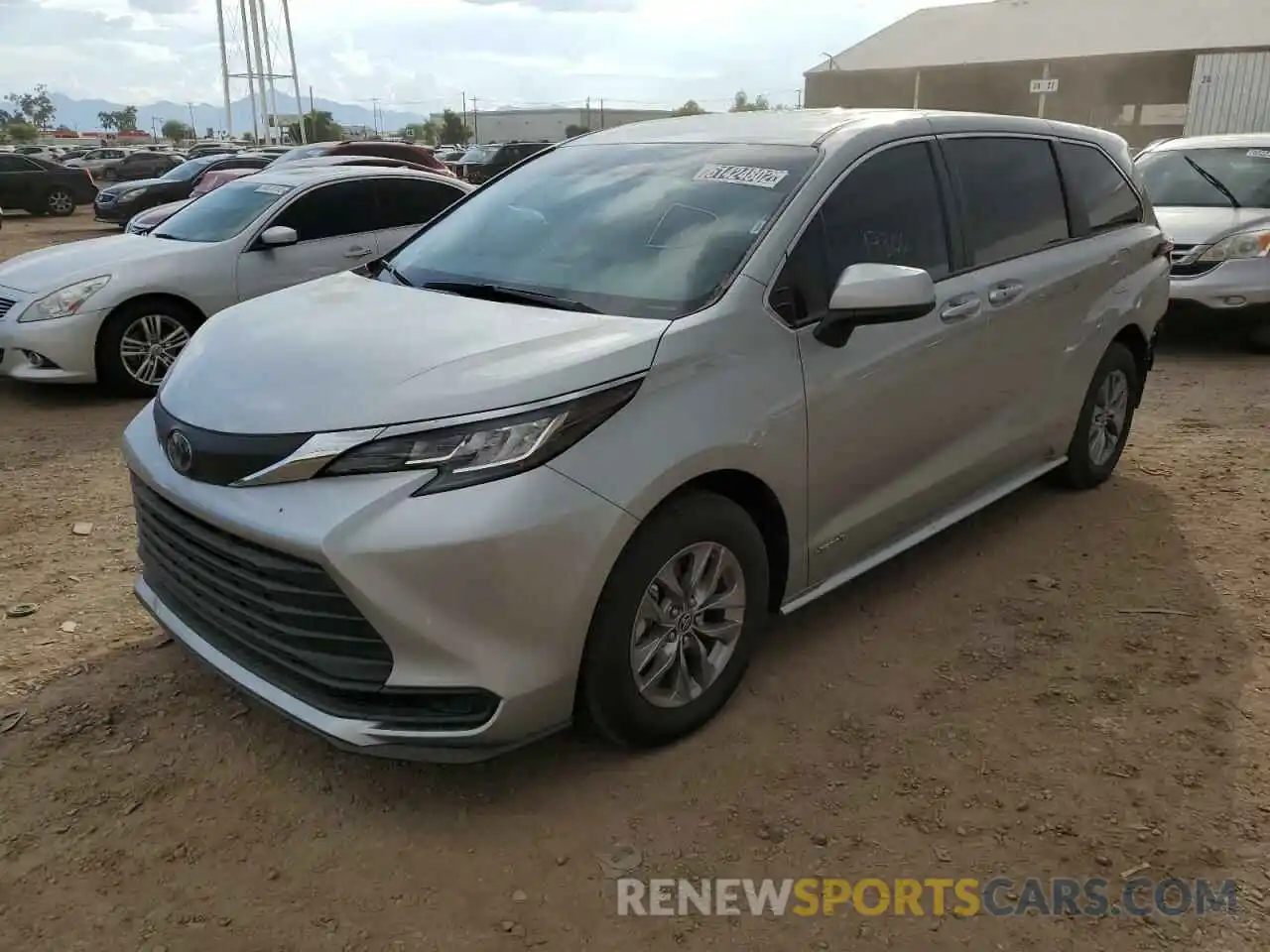 2 Photograph of a damaged car 5TDKRKEC5MS021670 TOYOTA SIENNA 2021