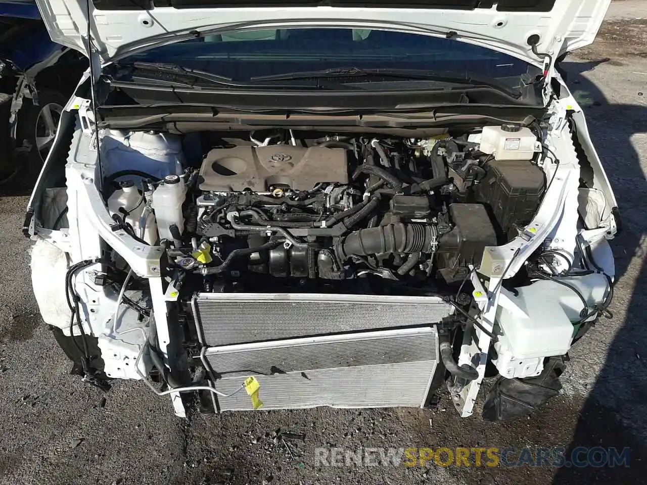 7 Photograph of a damaged car 5TDKRKEC5MS027033 TOYOTA SIENNA 2021