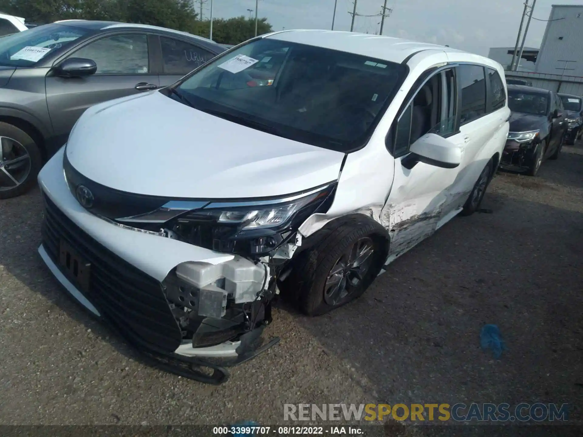 2 Фотография поврежденного автомобиля 5TDKRKEC5MS045936 TOYOTA SIENNA 2021