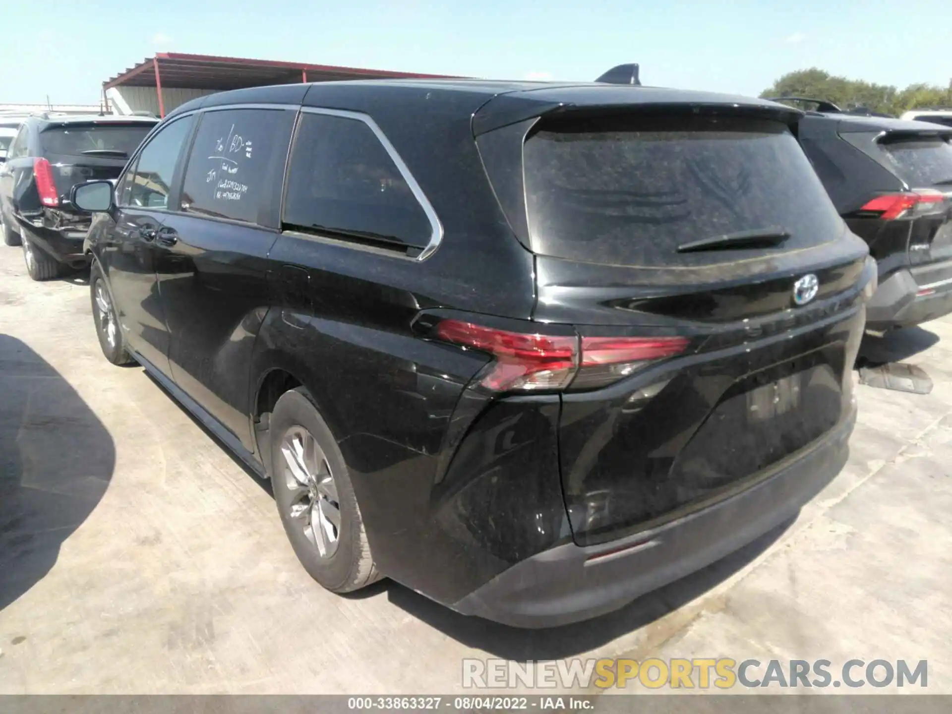 3 Фотография поврежденного автомобиля 5TDKRKEC5MS046777 TOYOTA SIENNA 2021