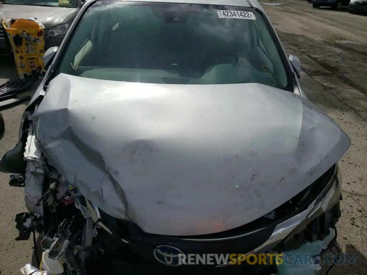 7 Photograph of a damaged car 5TDKRKEC5MS071906 TOYOTA SIENNA 2021