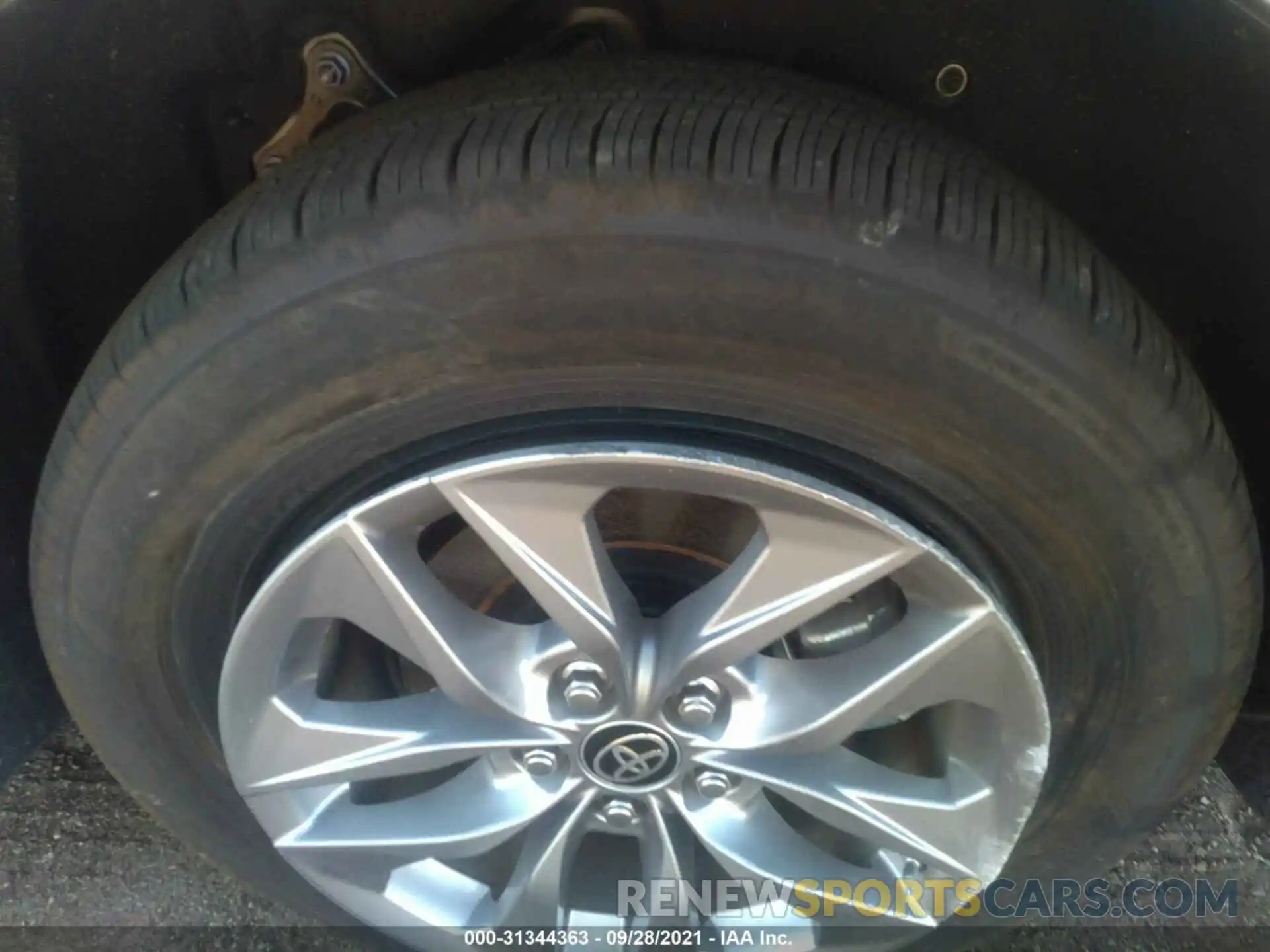 13 Фотография поврежденного автомобиля 5TDKRKEC6MS010189 TOYOTA SIENNA 2021