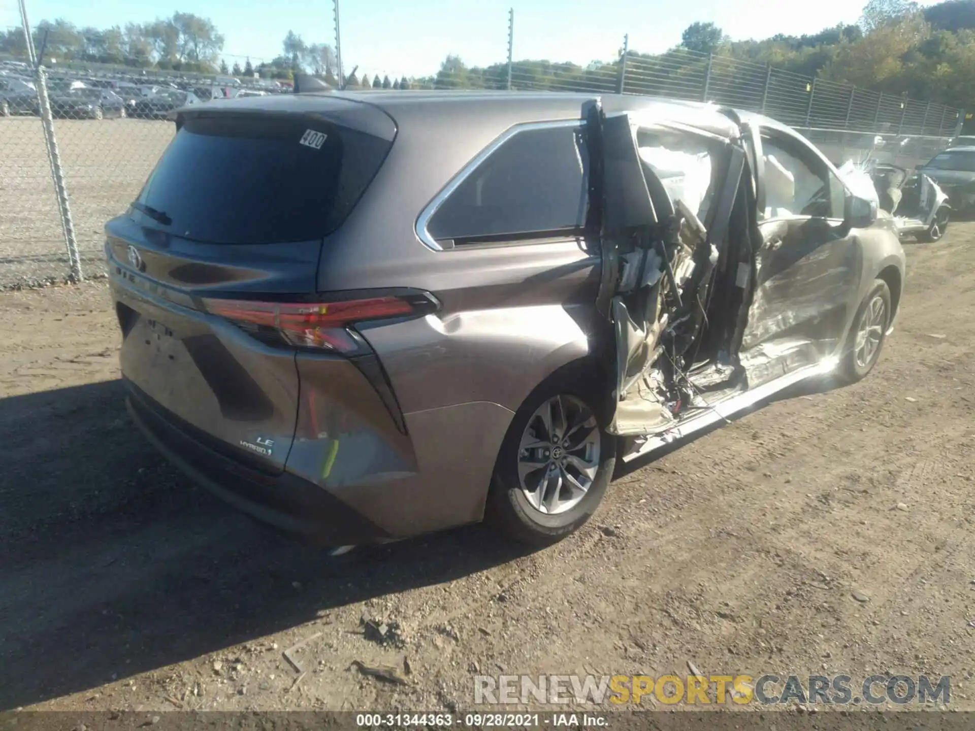 4 Фотография поврежденного автомобиля 5TDKRKEC6MS010189 TOYOTA SIENNA 2021