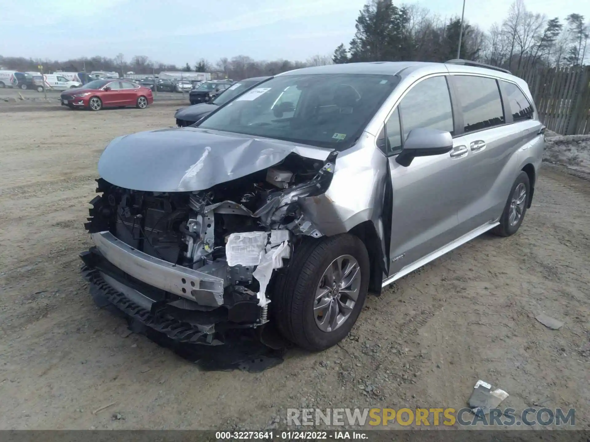 2 Photograph of a damaged car 5TDKRKEC6MS030457 TOYOTA SIENNA 2021