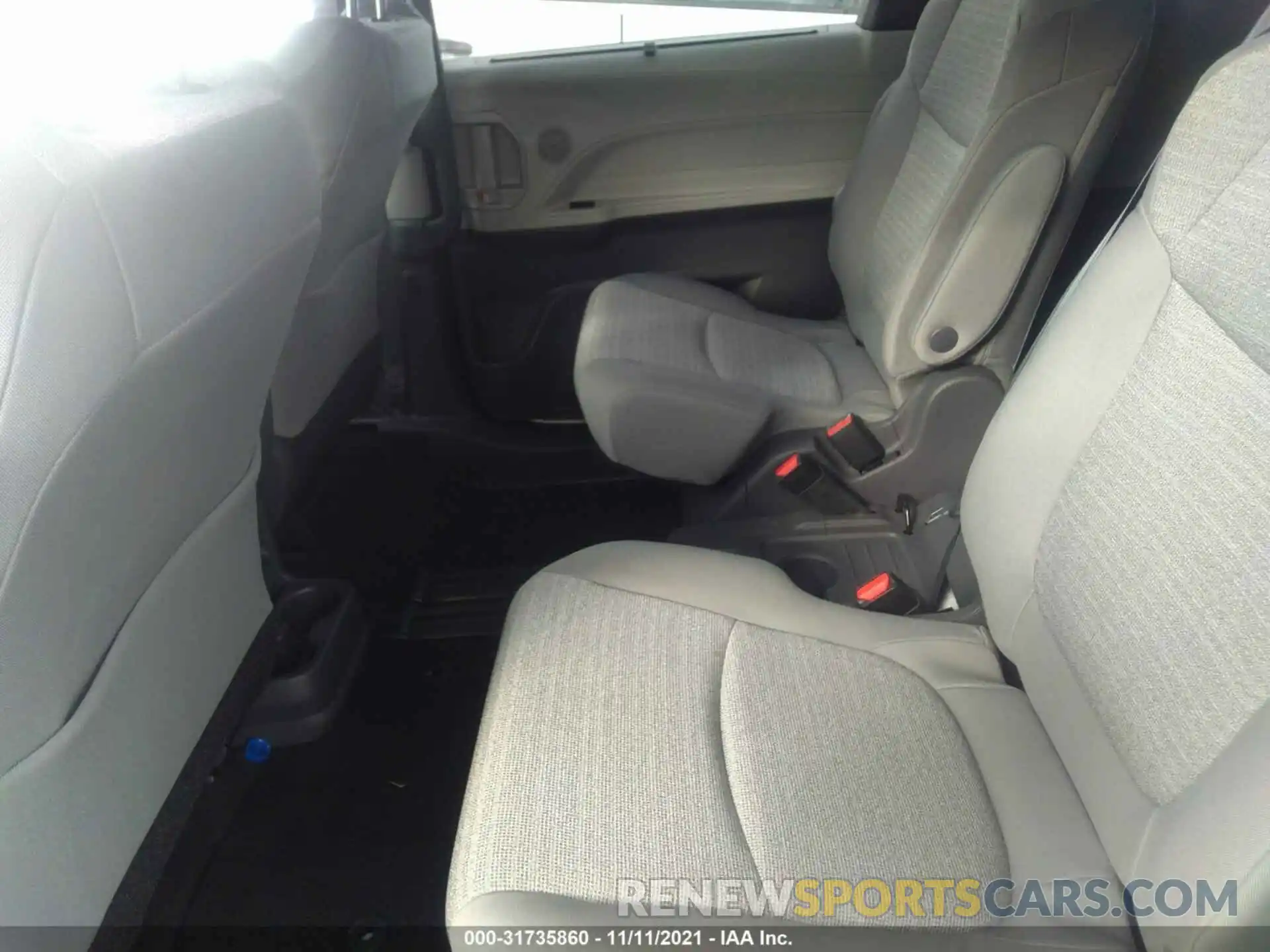 8 Фотография поврежденного автомобиля 5TDKRKEC6MS046528 TOYOTA SIENNA 2021