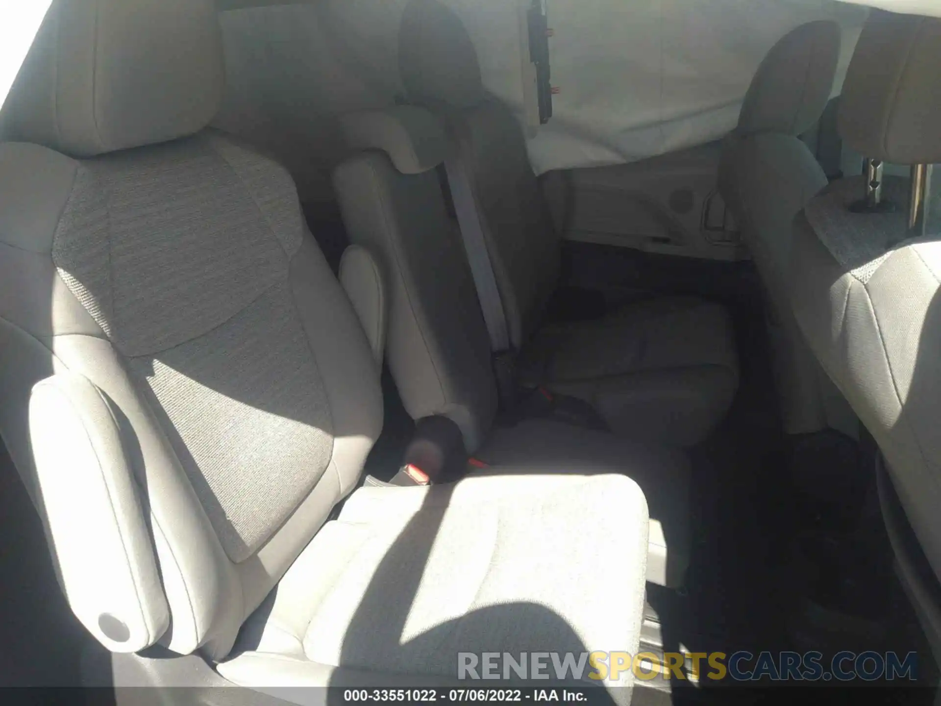 8 Фотография поврежденного автомобиля 5TDKRKEC6MS047422 TOYOTA SIENNA 2021