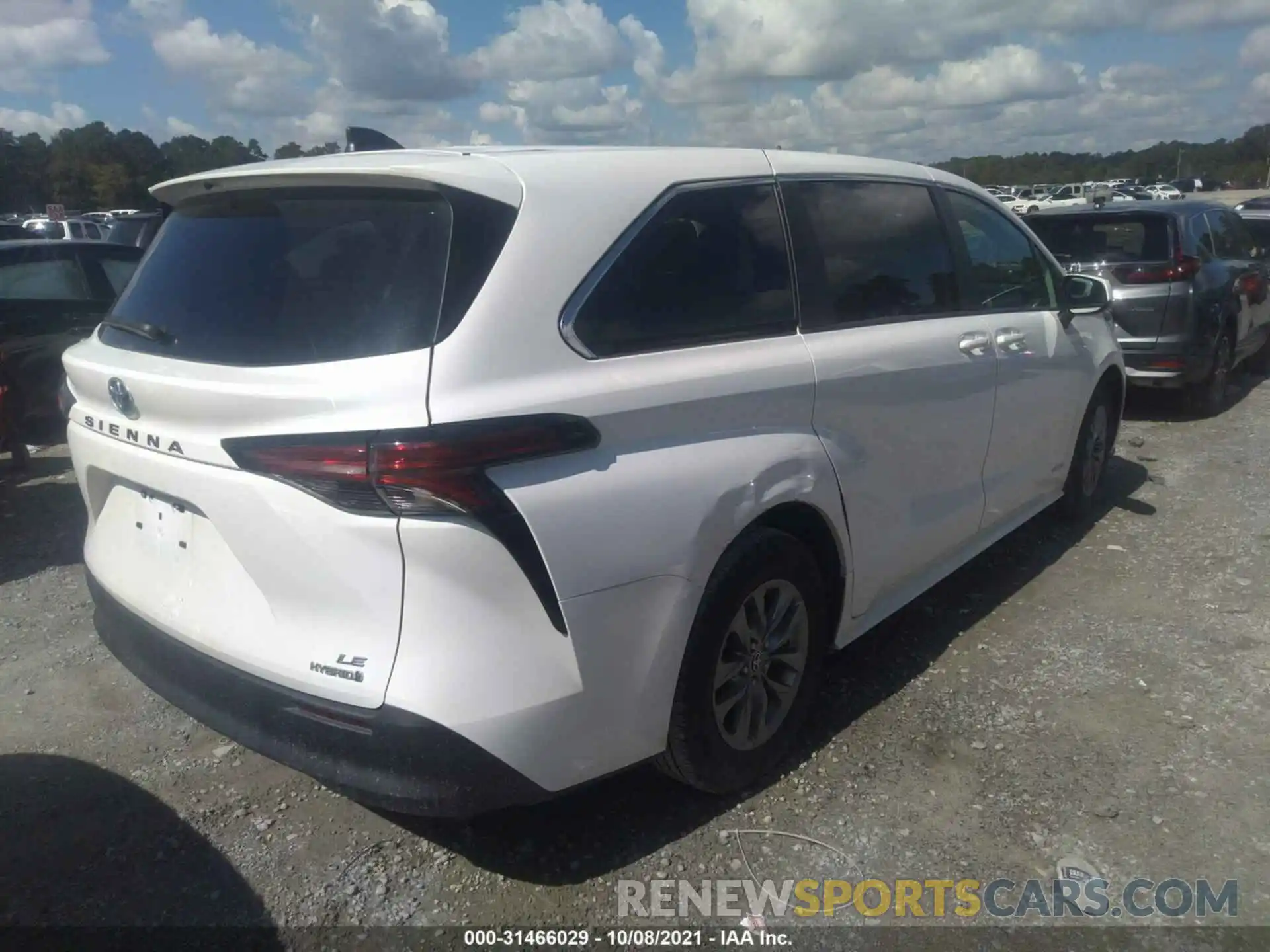 4 Photograph of a damaged car 5TDKRKEC7MS014865 TOYOTA SIENNA 2021