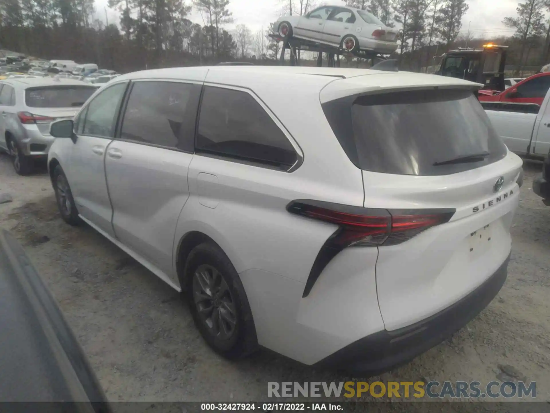 3 Фотография поврежденного автомобиля 5TDKRKEC7MS015546 TOYOTA SIENNA 2021