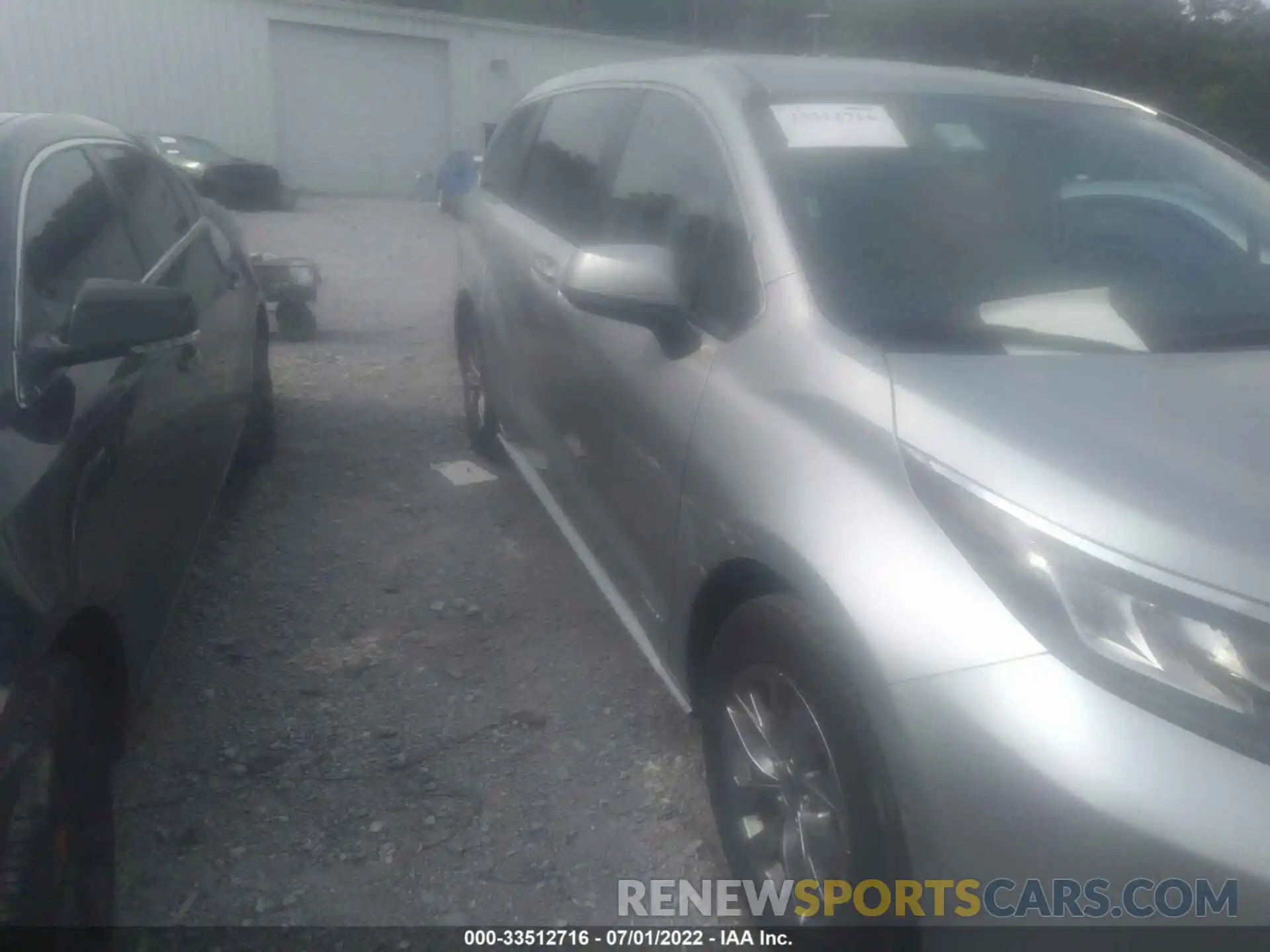 6 Photograph of a damaged car 5TDKRKEC7MS018575 TOYOTA SIENNA 2021