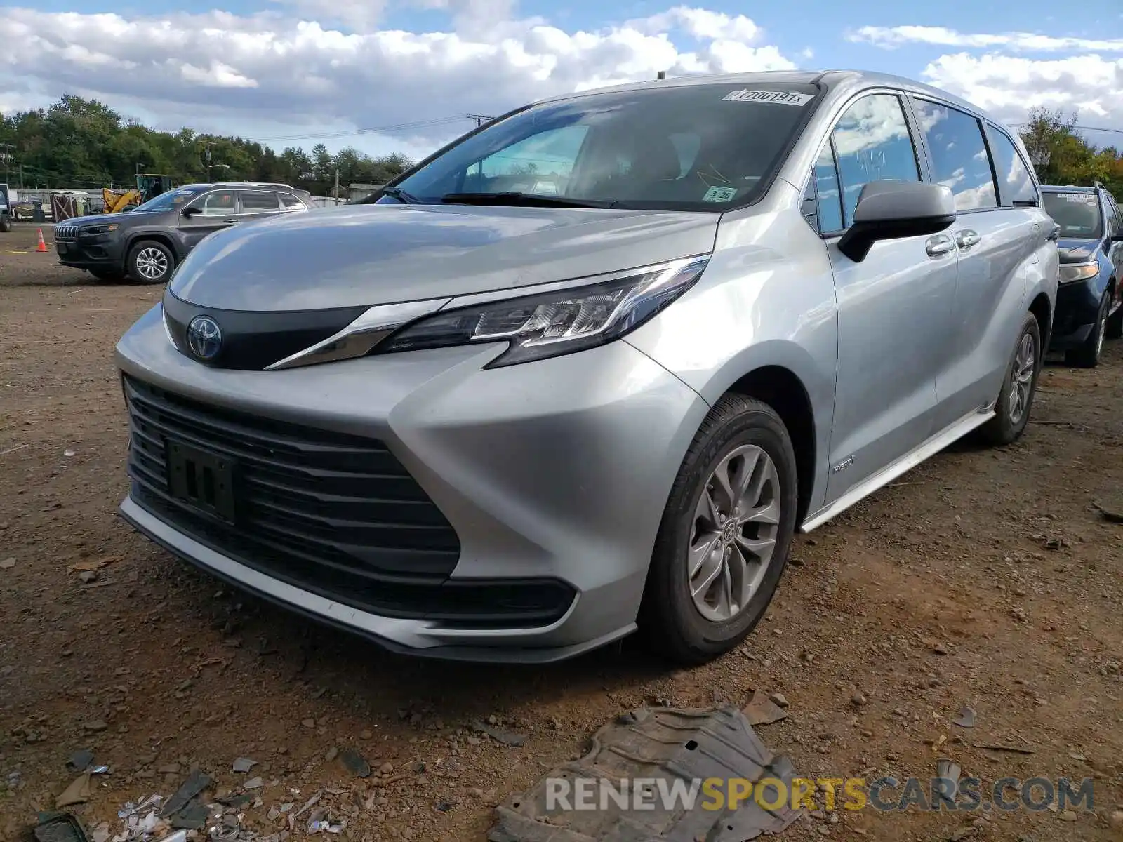 2 Photograph of a damaged car 5TDKRKEC7MS023906 TOYOTA SIENNA 2021