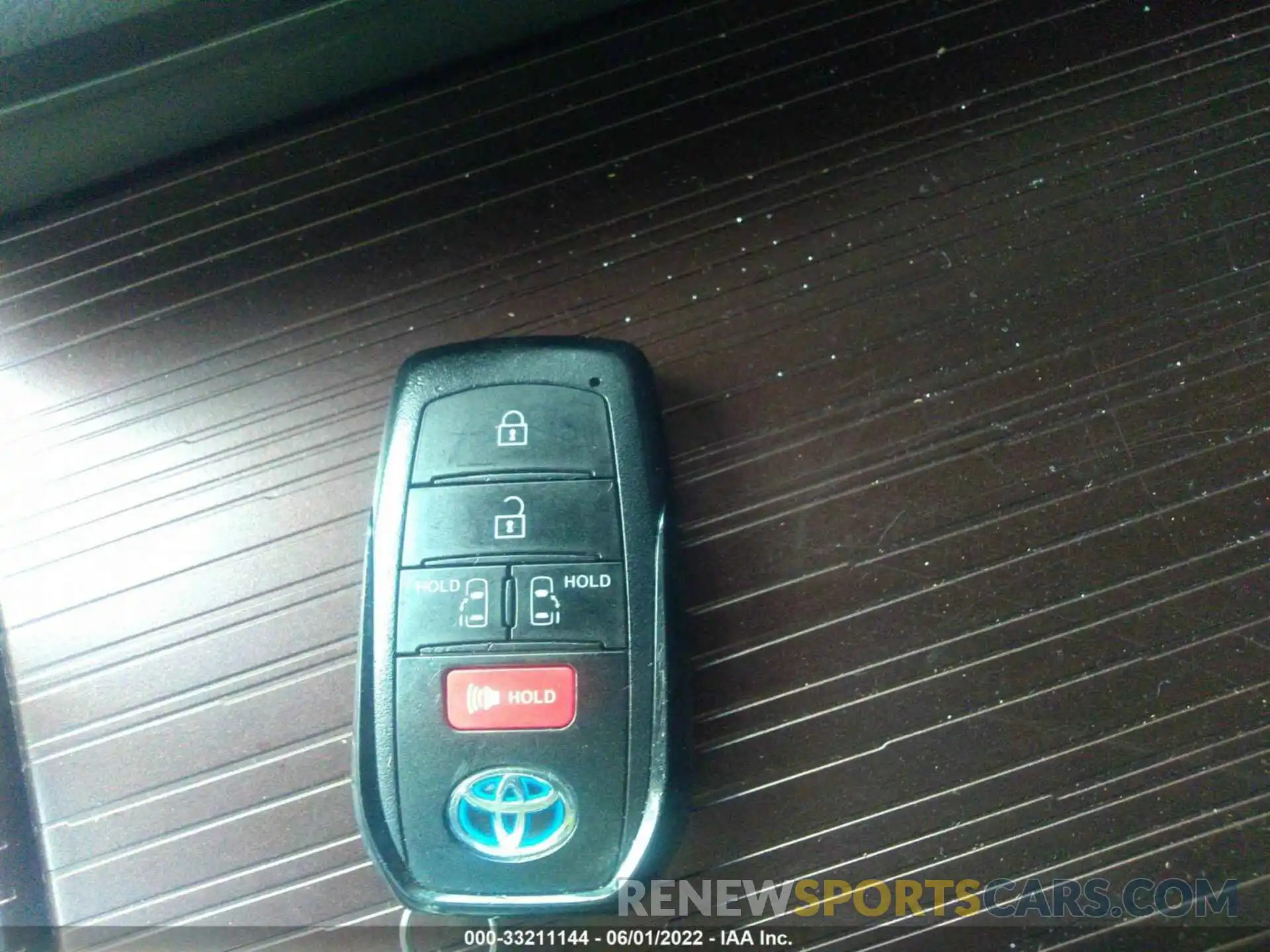 11 Фотография поврежденного автомобиля 5TDKRKEC7MS035845 TOYOTA SIENNA 2021