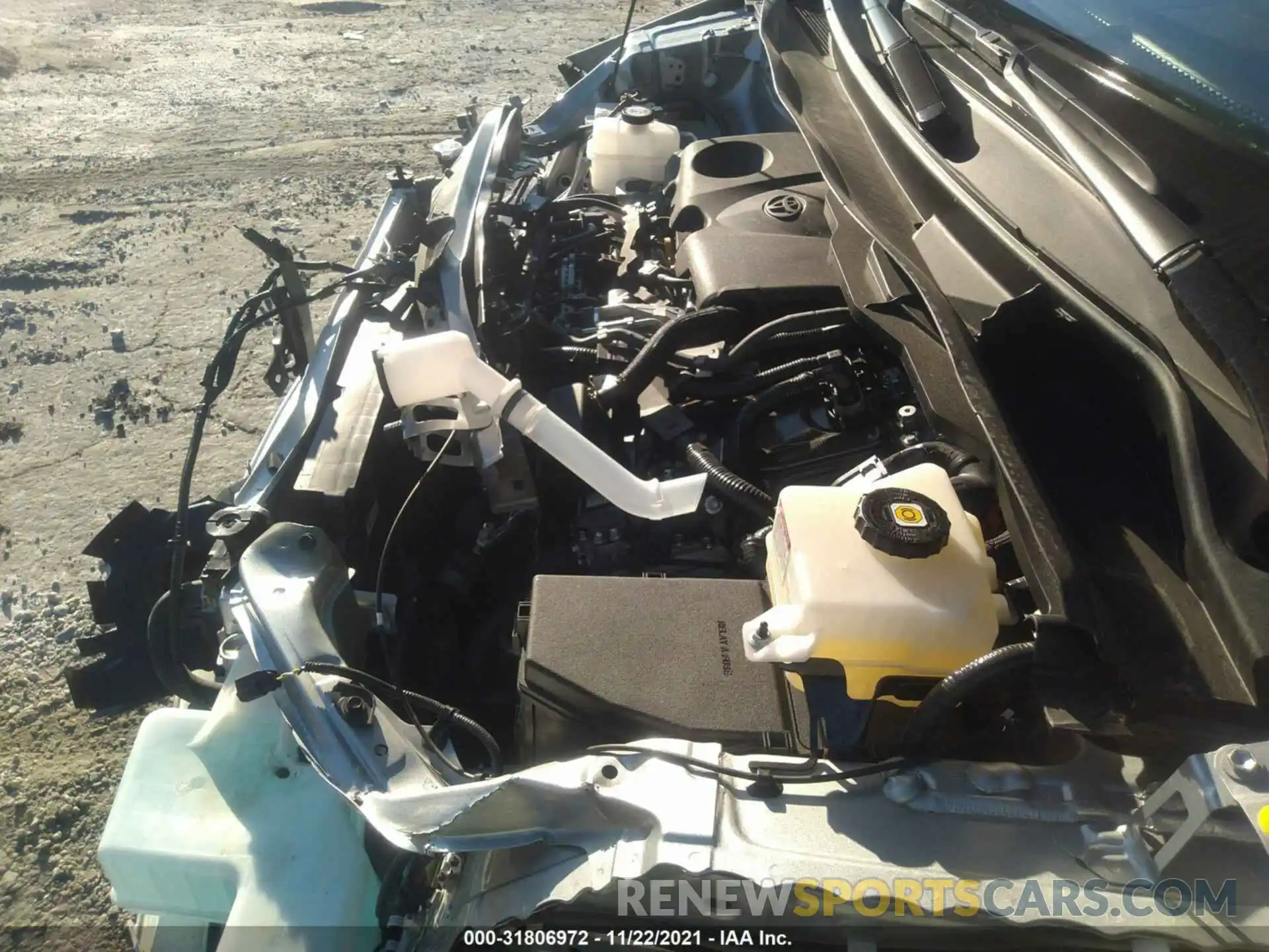 10 Photograph of a damaged car 5TDKRKEC7MS037479 TOYOTA SIENNA 2021