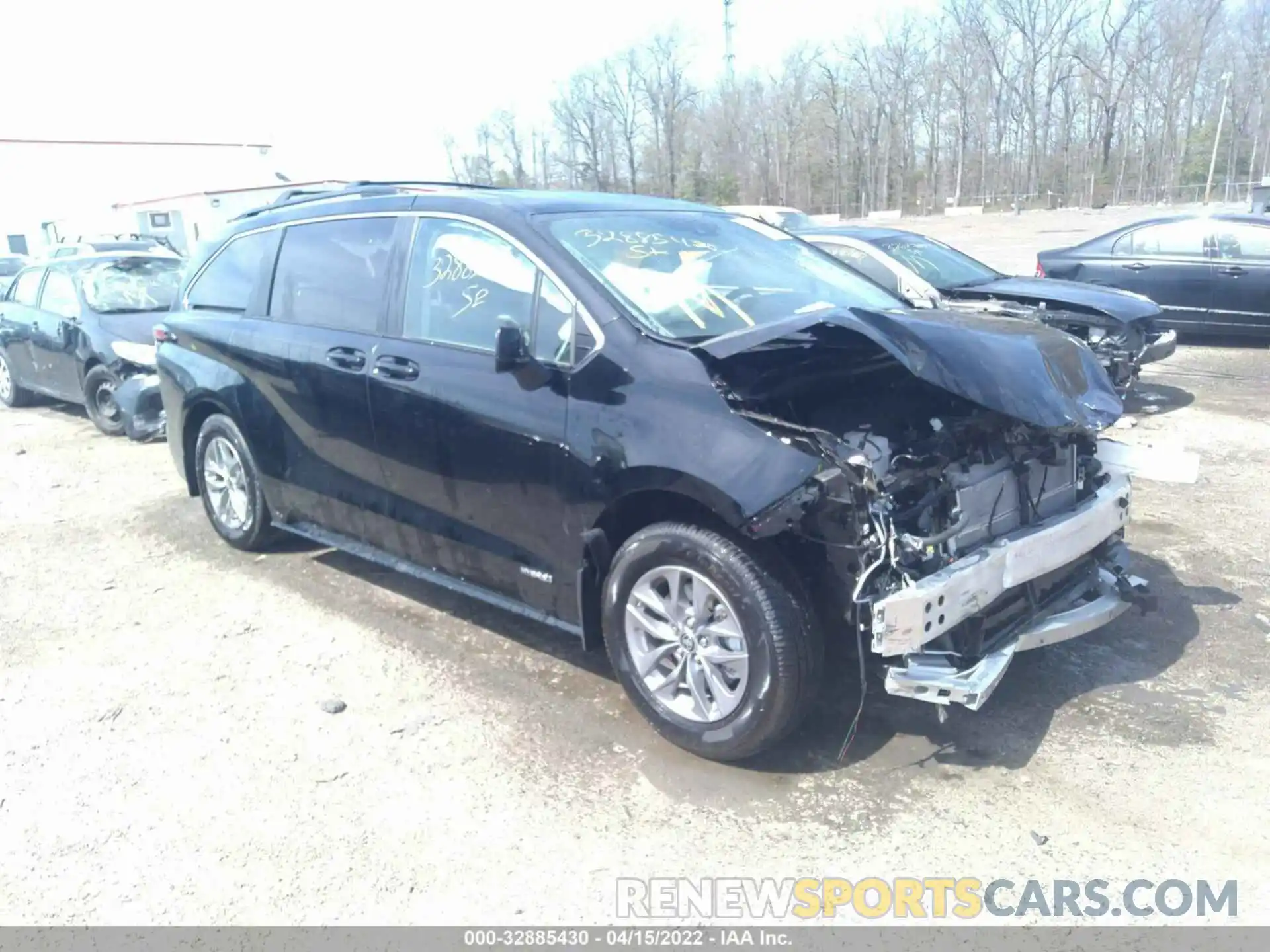 1 Photograph of a damaged car 5TDKRKEC7MS063452 TOYOTA SIENNA 2021