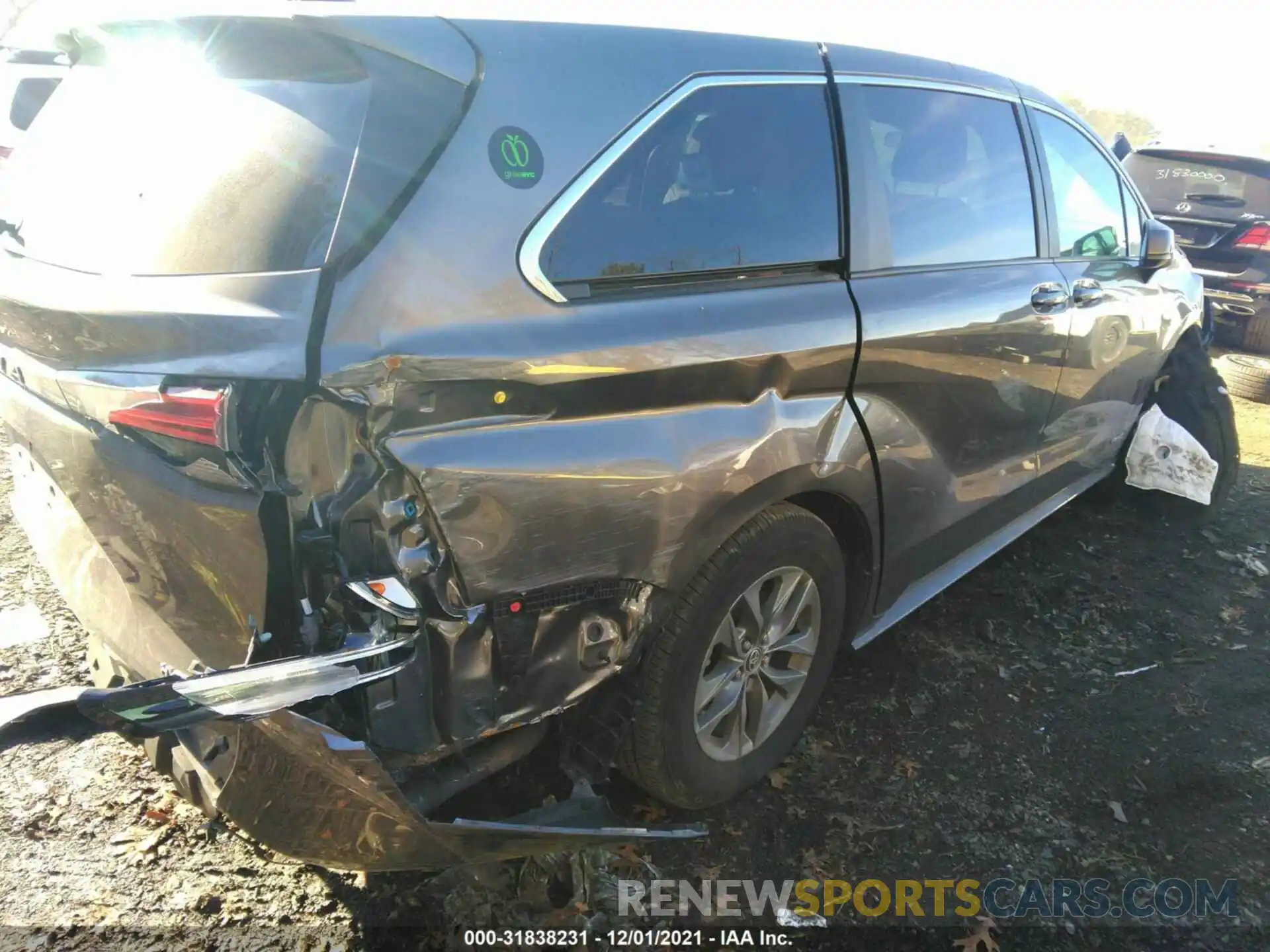 4 Фотография поврежденного автомобиля 5TDKRKEC8MS008475 TOYOTA SIENNA 2021