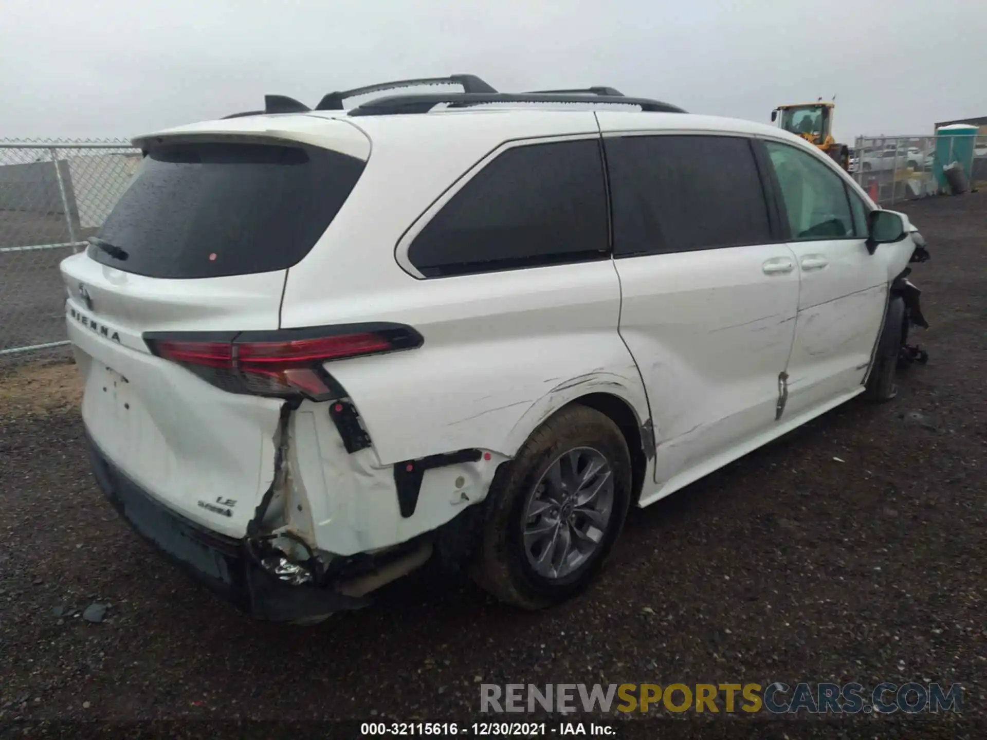 4 Фотография поврежденного автомобиля 5TDKRKEC8MS008685 TOYOTA SIENNA 2021