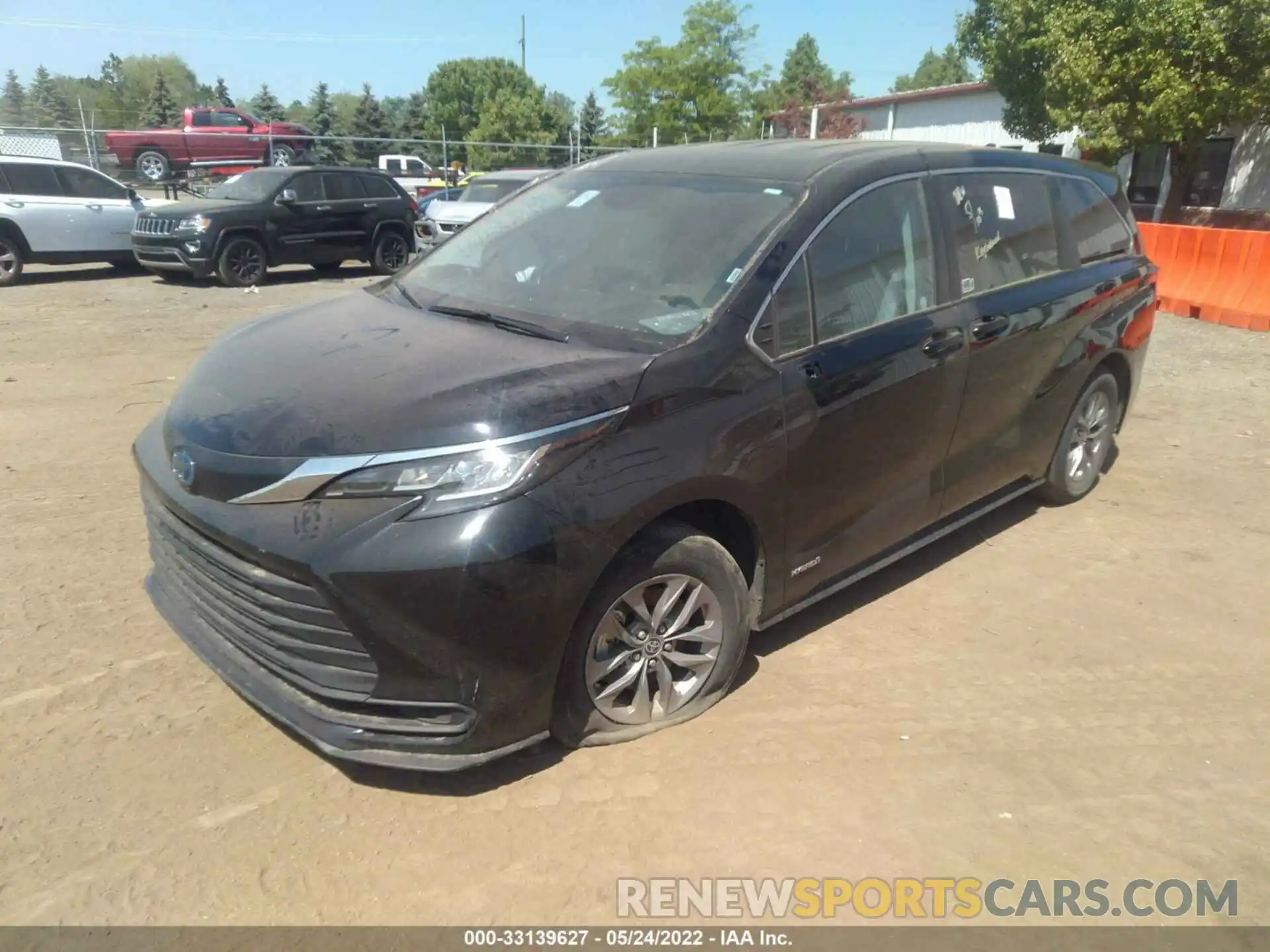 2 Фотография поврежденного автомобиля 5TDKRKEC8MS016849 TOYOTA SIENNA 2021