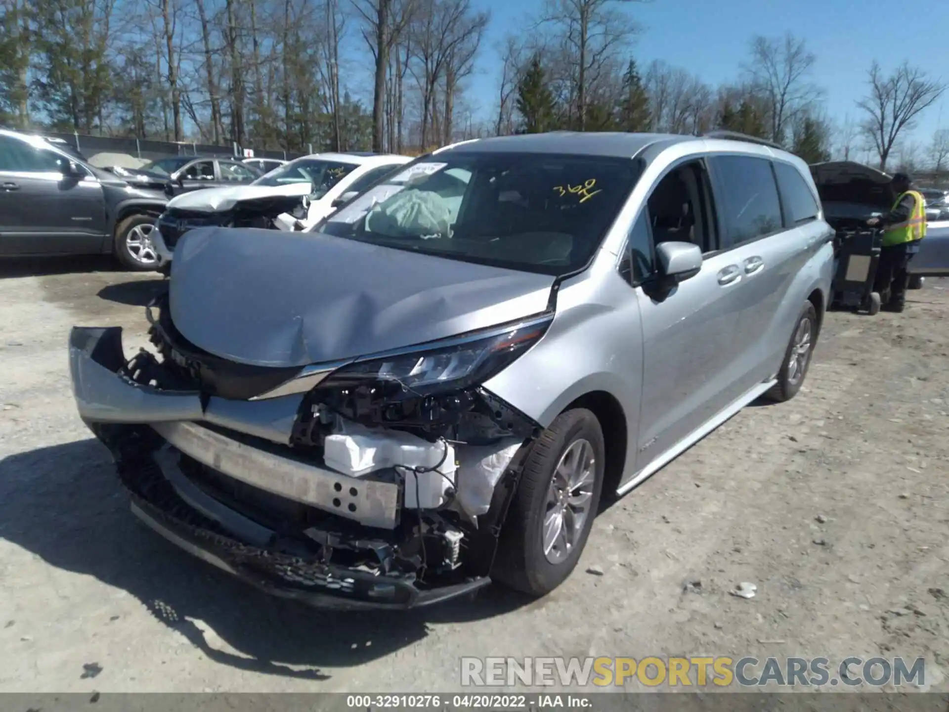 2 Фотография поврежденного автомобиля 5TDKRKEC8MS037779 TOYOTA SIENNA 2021