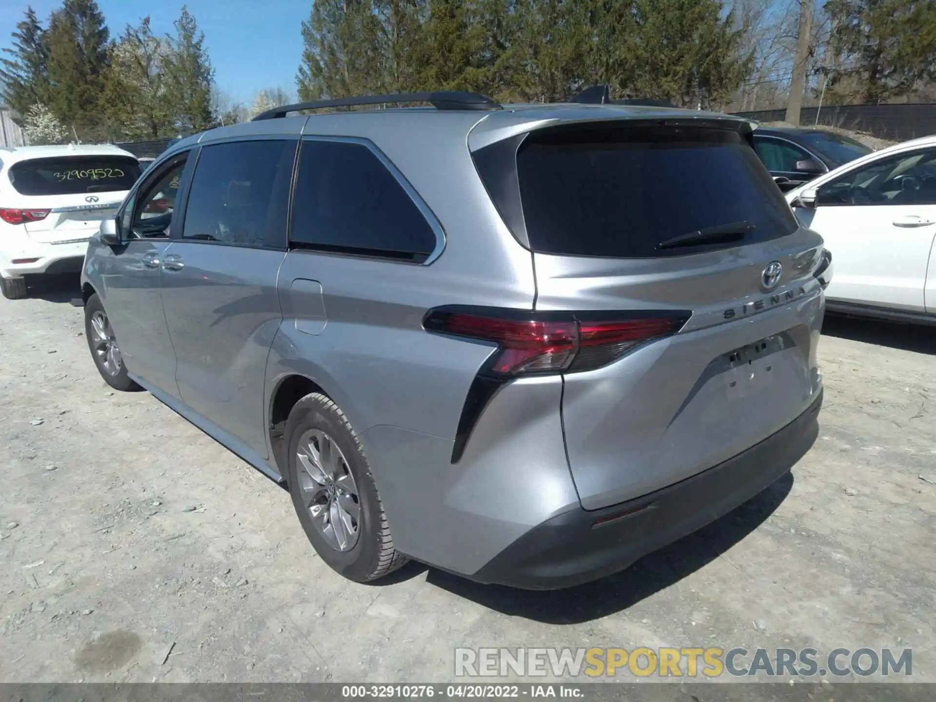 3 Фотография поврежденного автомобиля 5TDKRKEC8MS037779 TOYOTA SIENNA 2021