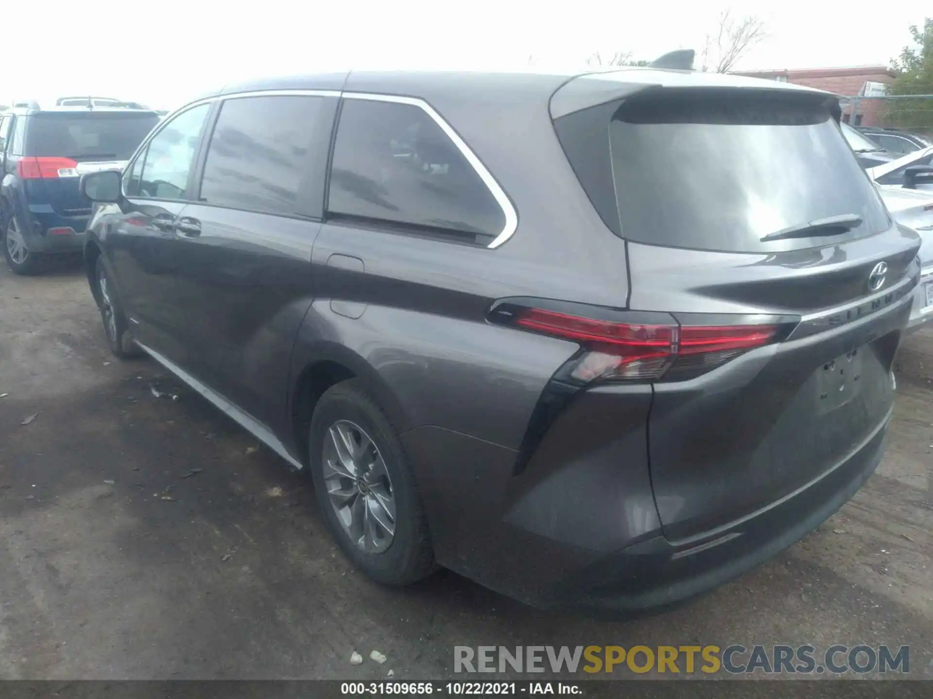 3 Фотография поврежденного автомобиля 5TDKRKEC8MS047275 TOYOTA SIENNA 2021