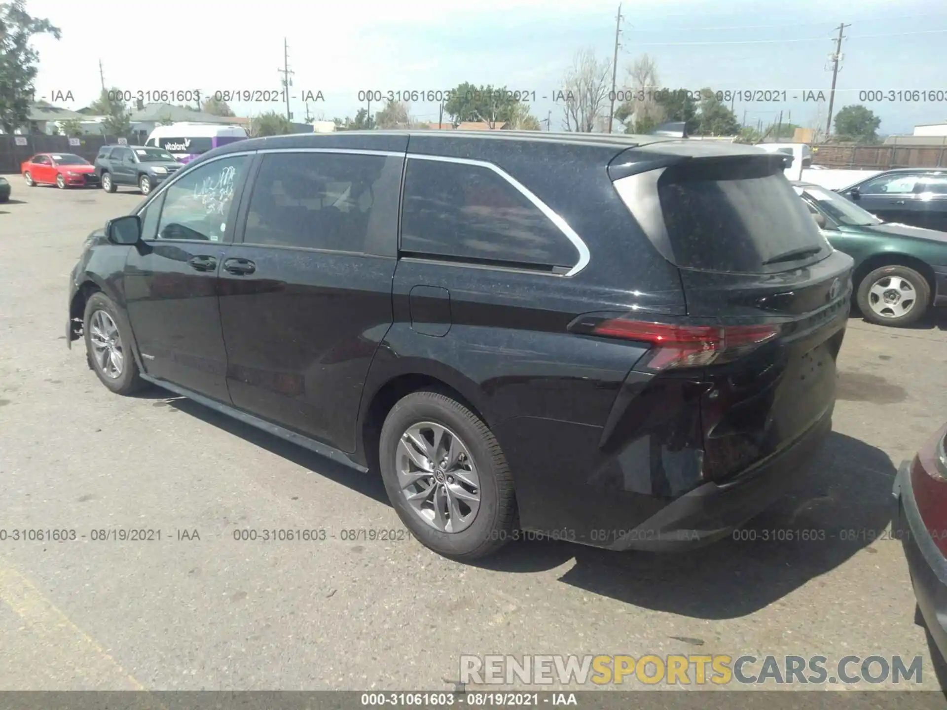 3 Фотография поврежденного автомобиля 5TDKRKEC9MS043297 TOYOTA SIENNA 2021