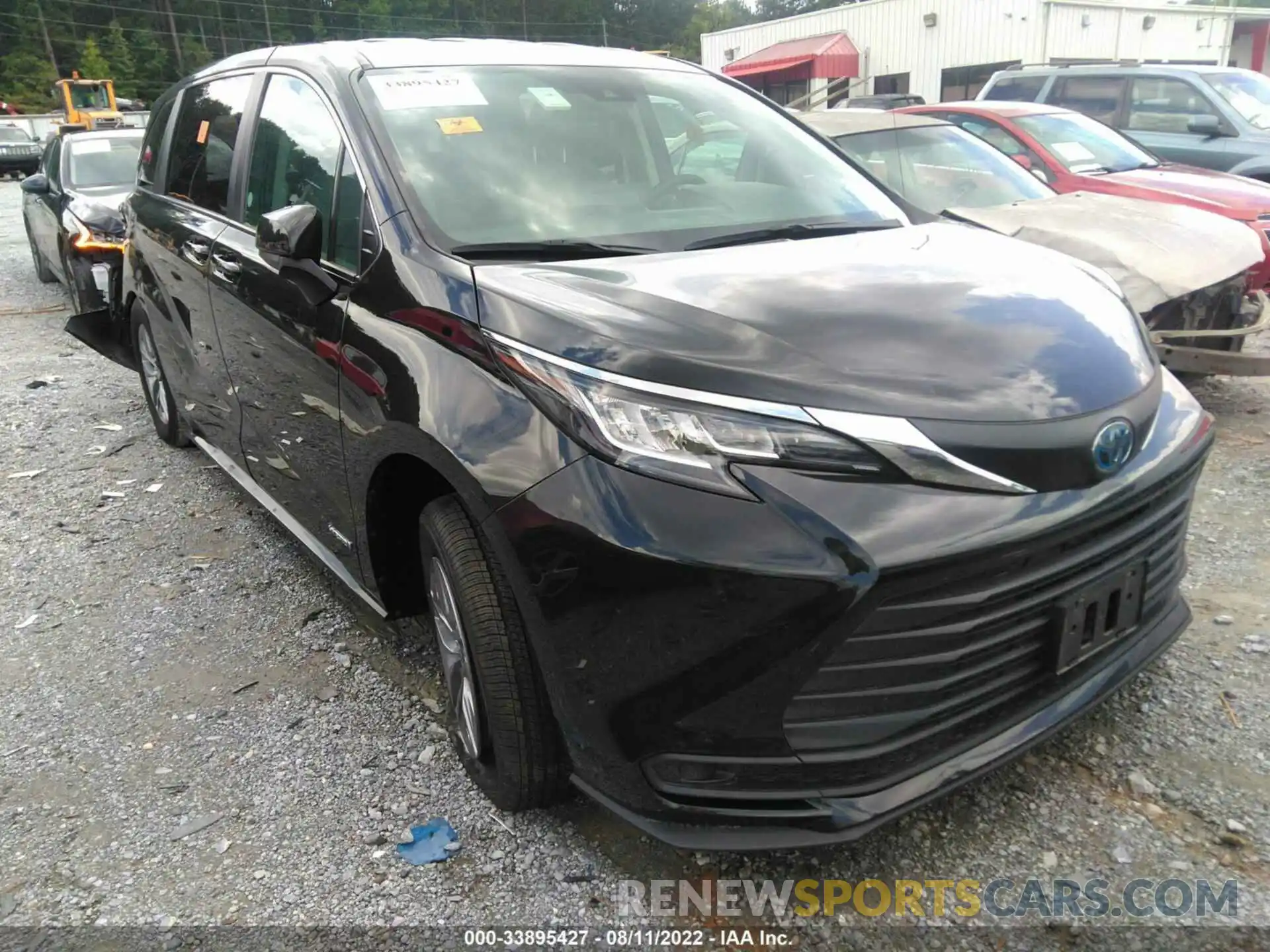 1 Photograph of a damaged car 5TDKRKEC9MS043798 TOYOTA SIENNA 2021