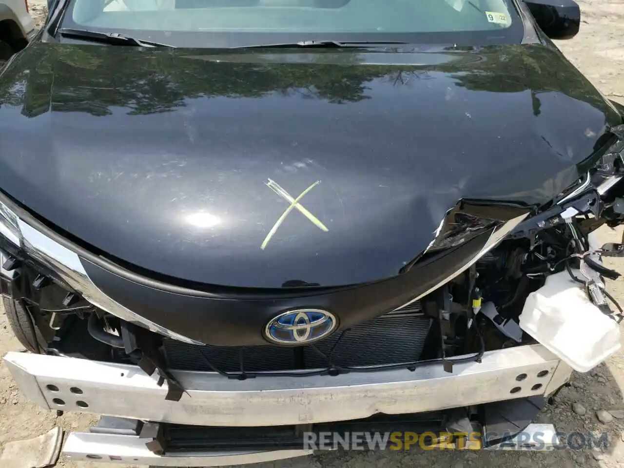 7 Photograph of a damaged car 5TDKRKEC9MS072136 TOYOTA SIENNA 2021