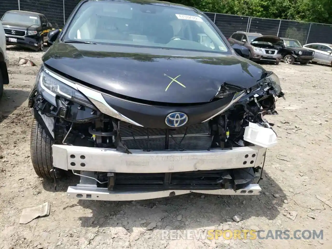 9 Фотография поврежденного автомобиля 5TDKRKEC9MS072136 TOYOTA SIENNA 2021