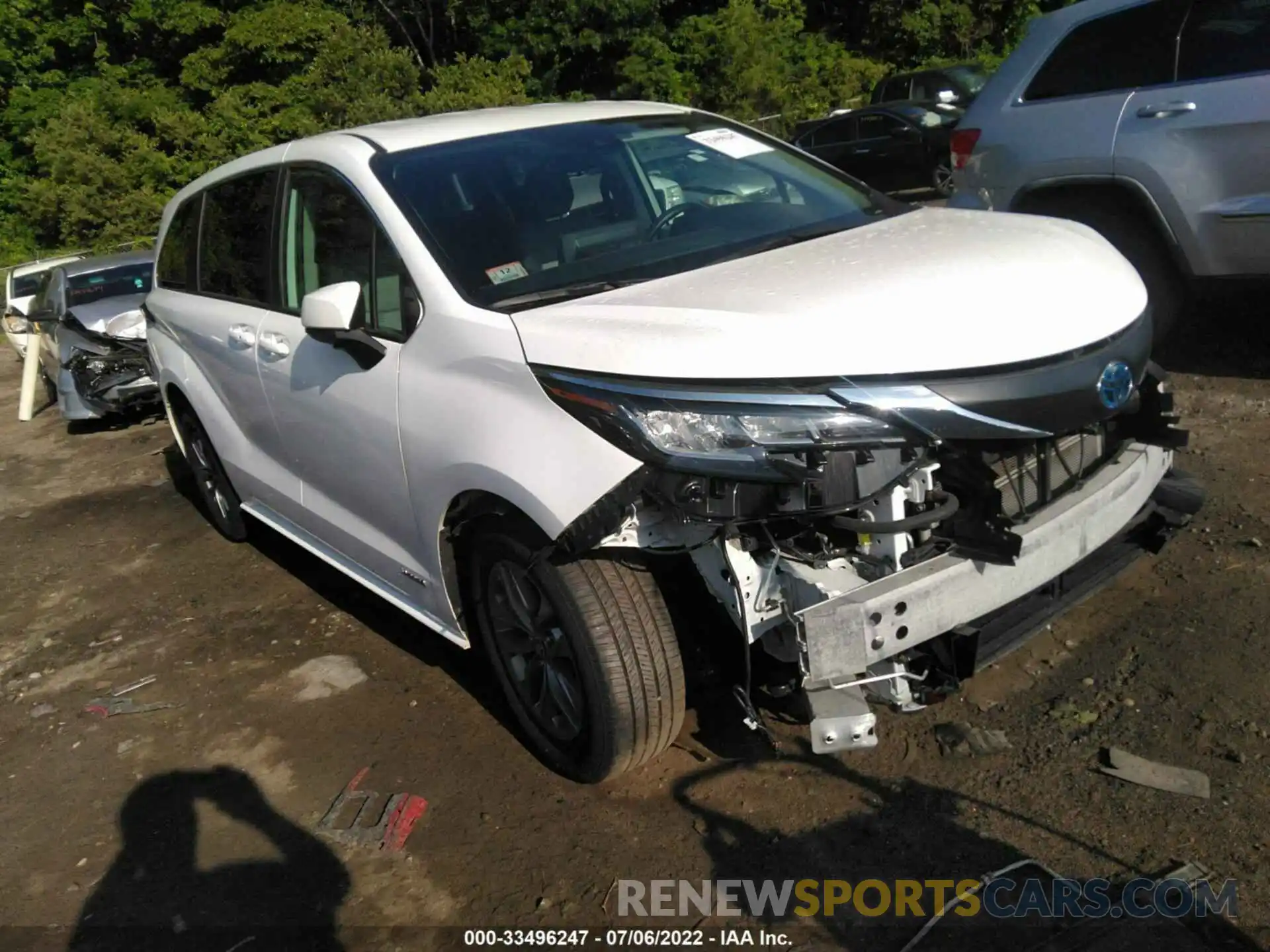 1 Photograph of a damaged car 5TDKRKECXMS006565 TOYOTA SIENNA 2021