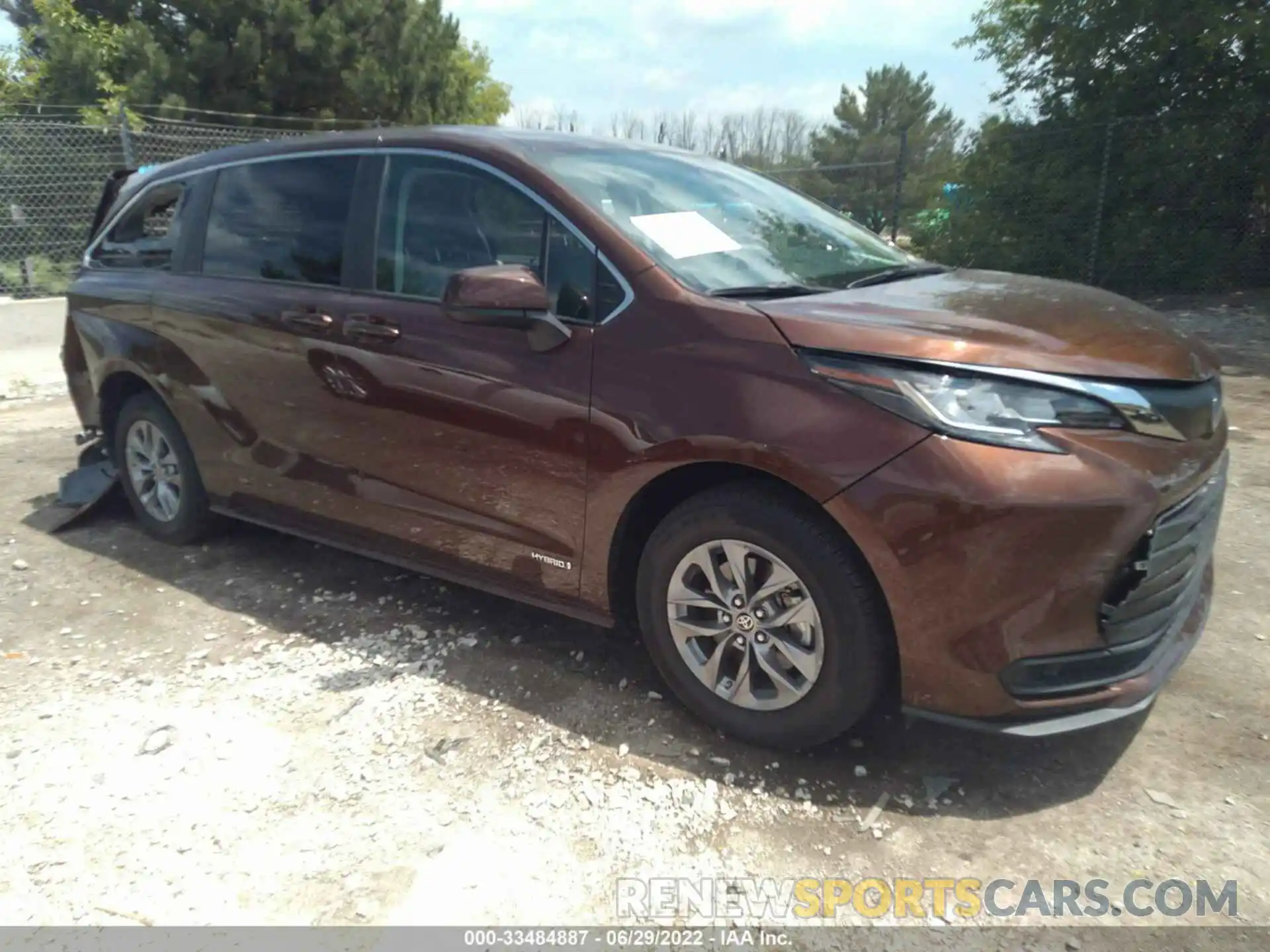 1 Photograph of a damaged car 5TDKRKECXMS031983 TOYOTA SIENNA 2021