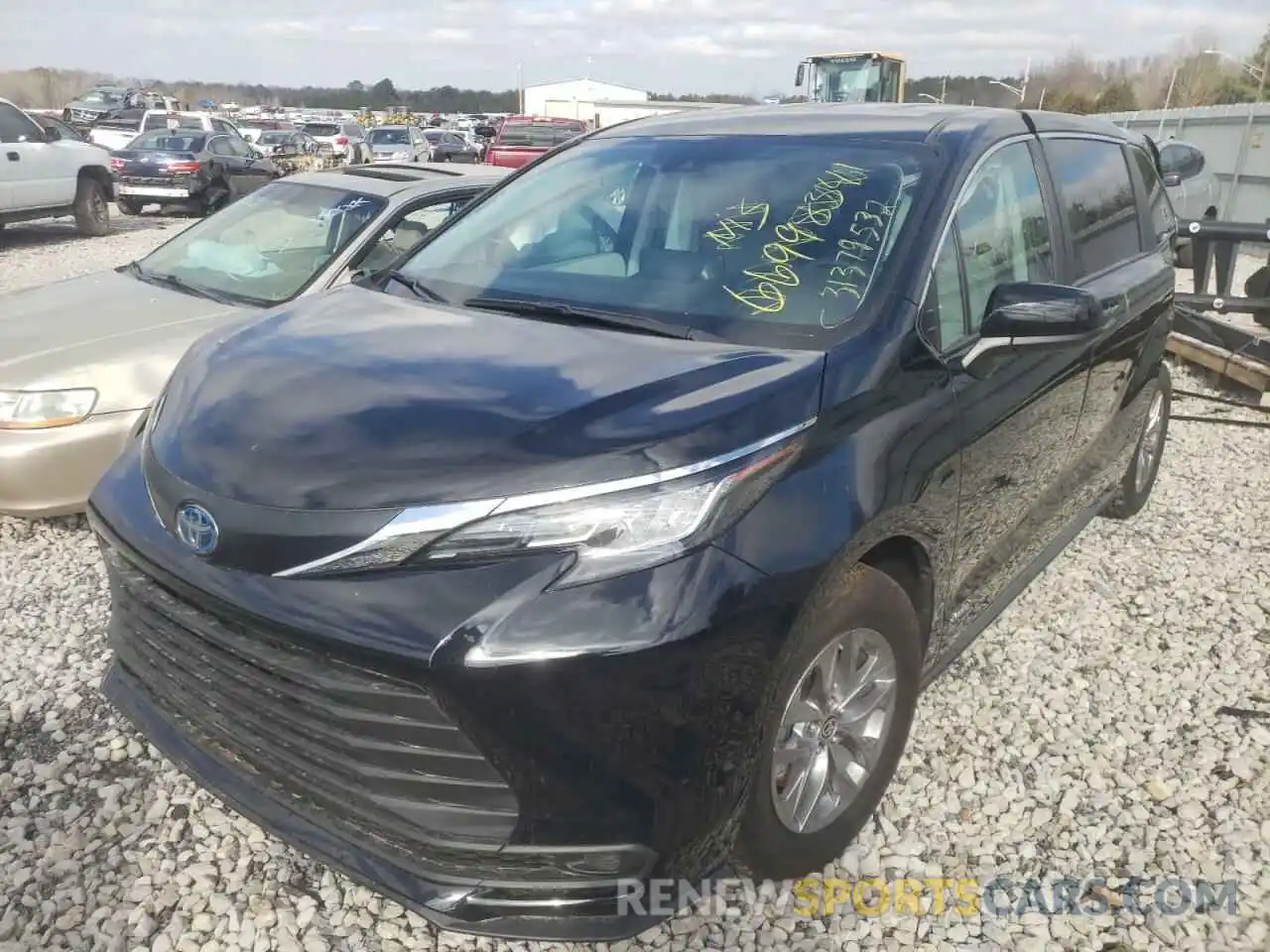 2 Фотография поврежденного автомобиля 5TDKRKECXMS037864 TOYOTA SIENNA 2021