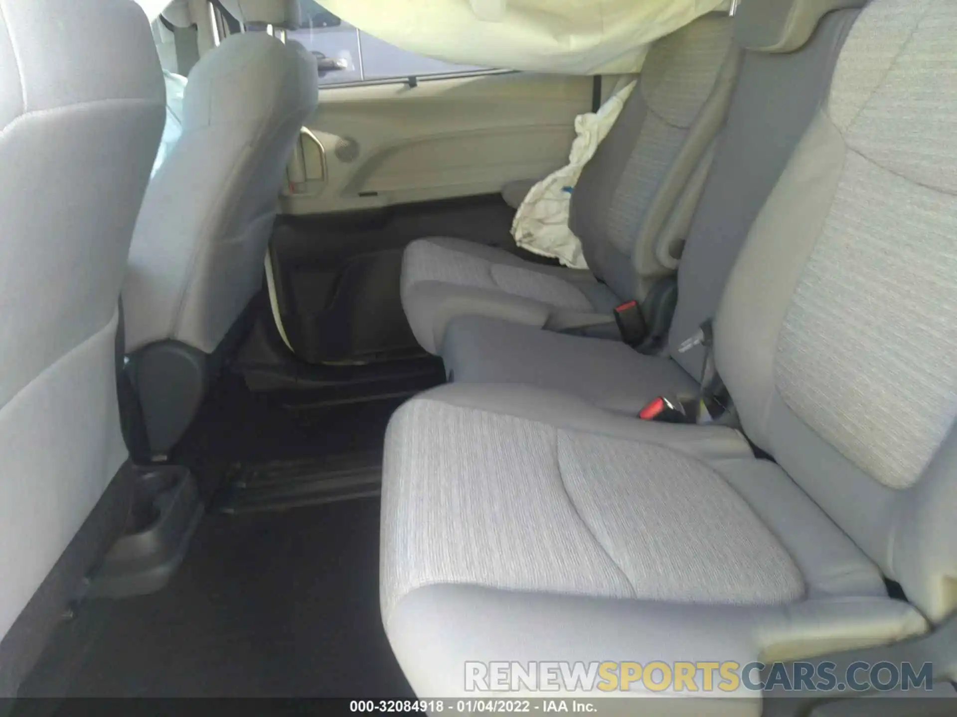 8 Фотография поврежденного автомобиля 5TDKRKECXMS038271 TOYOTA SIENNA 2021