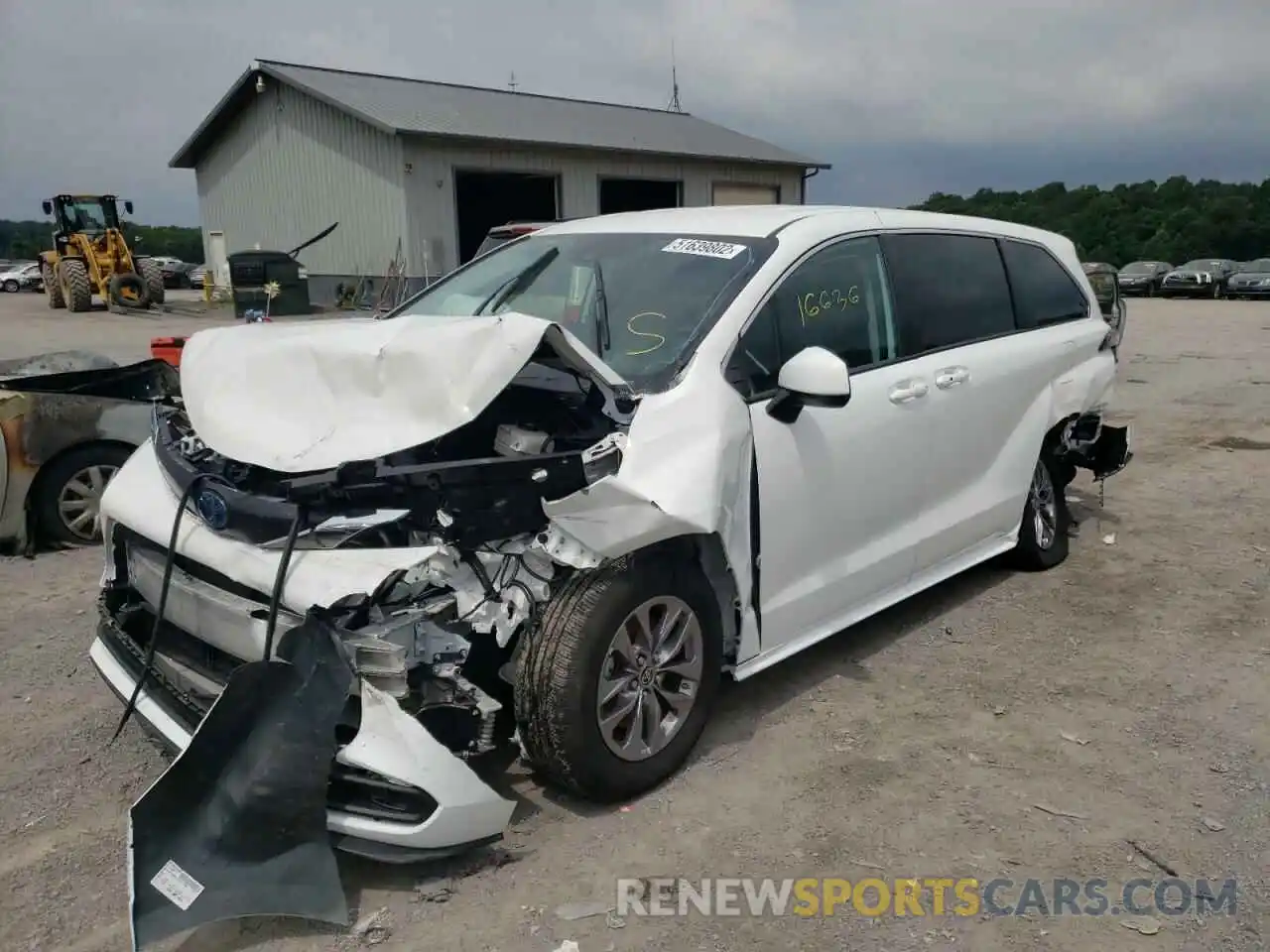 2 Photograph of a damaged car 5TDKRKECXMS042028 TOYOTA SIENNA 2021