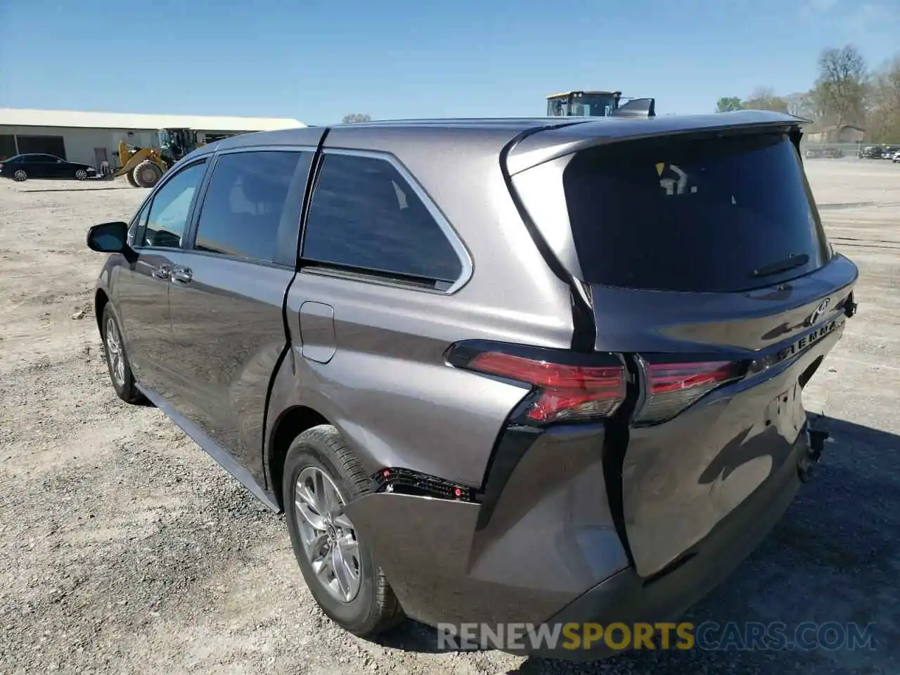 3 Photograph of a damaged car 5TDKRKECXMS045236 TOYOTA SIENNA 2021