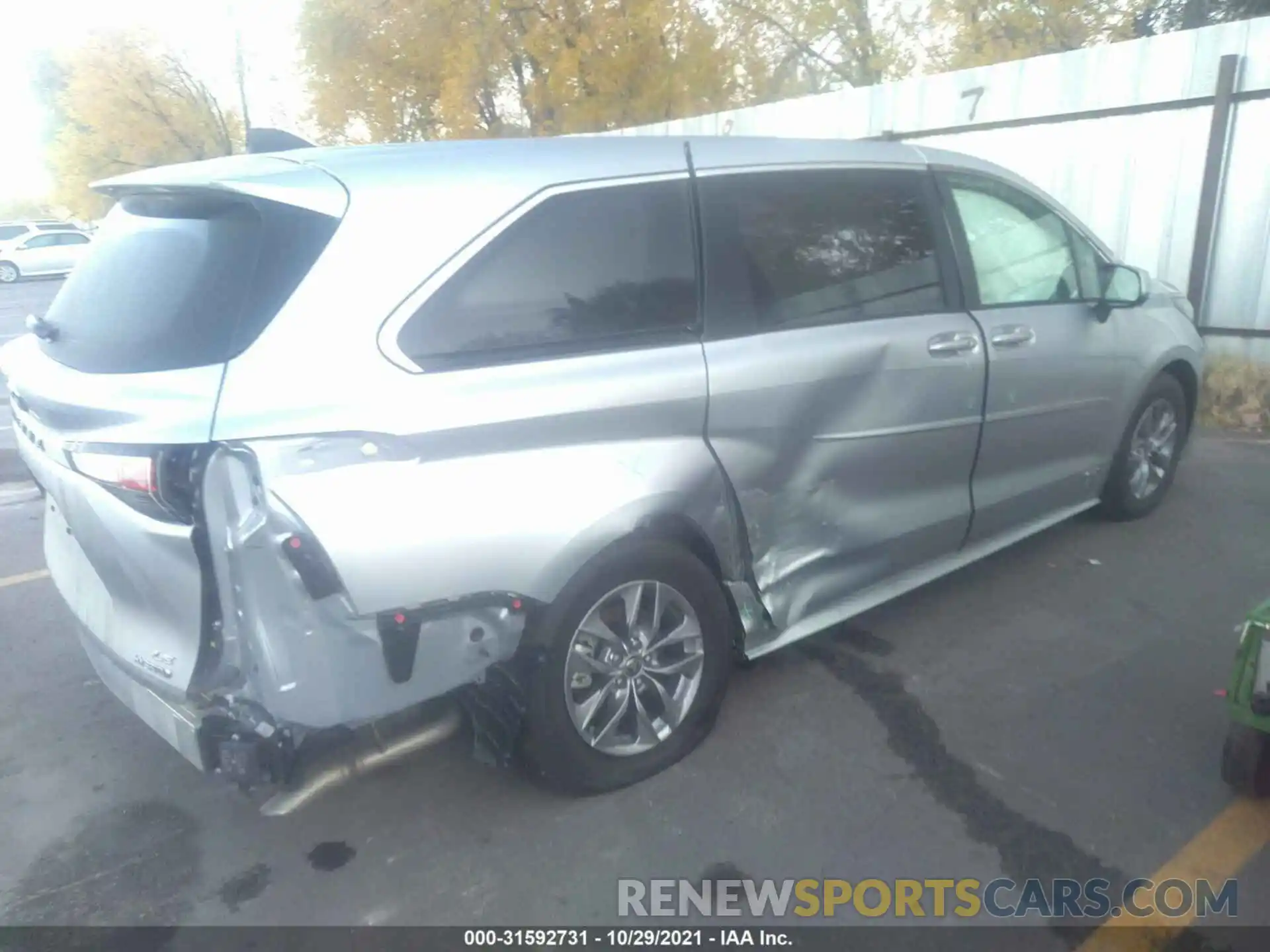 4 Фотография поврежденного автомобиля 5TDKSKFC0MS008974 TOYOTA SIENNA 2021