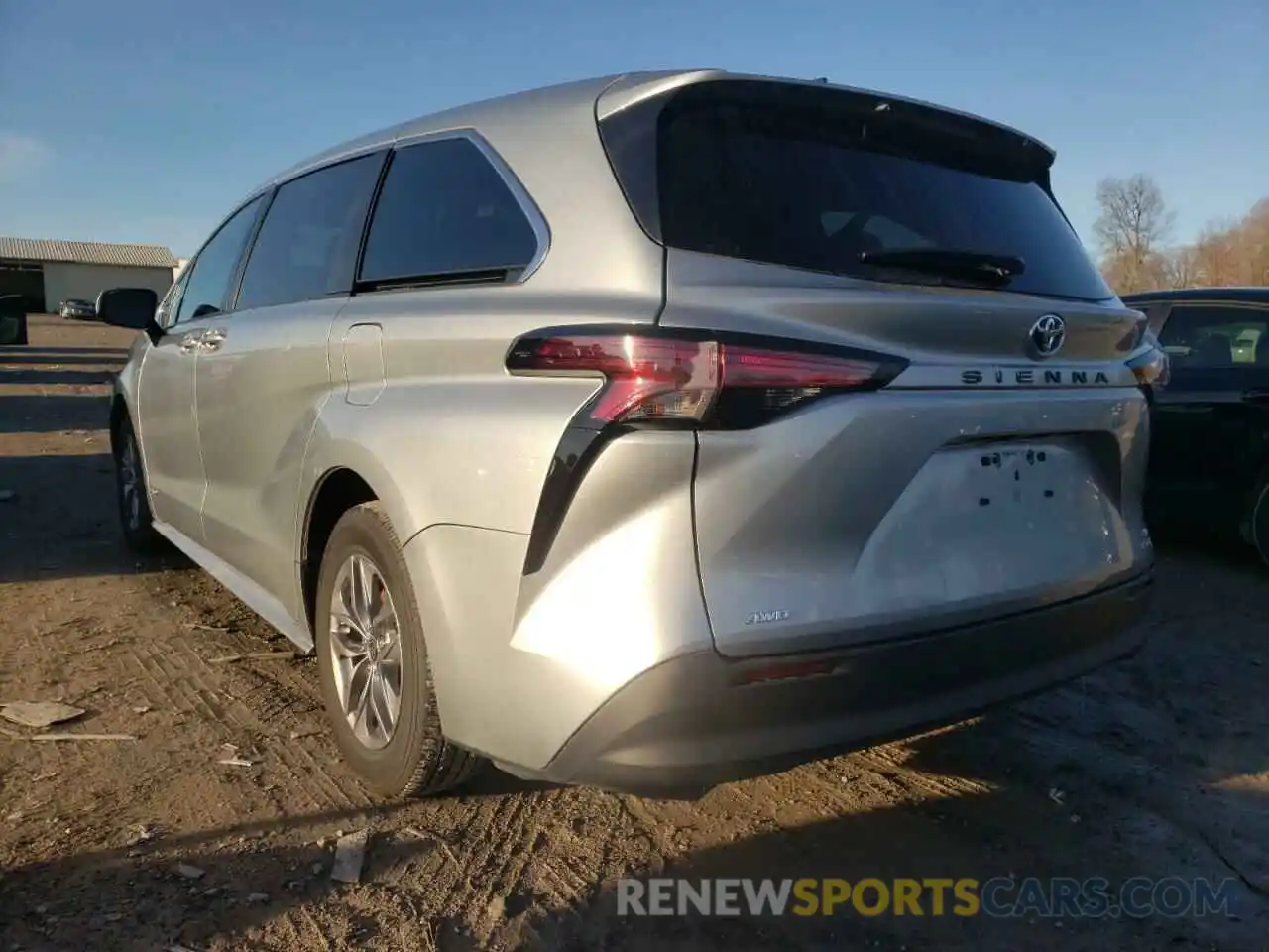 3 Photograph of a damaged car 5TDKSKFC1MS010717 TOYOTA SIENNA 2021