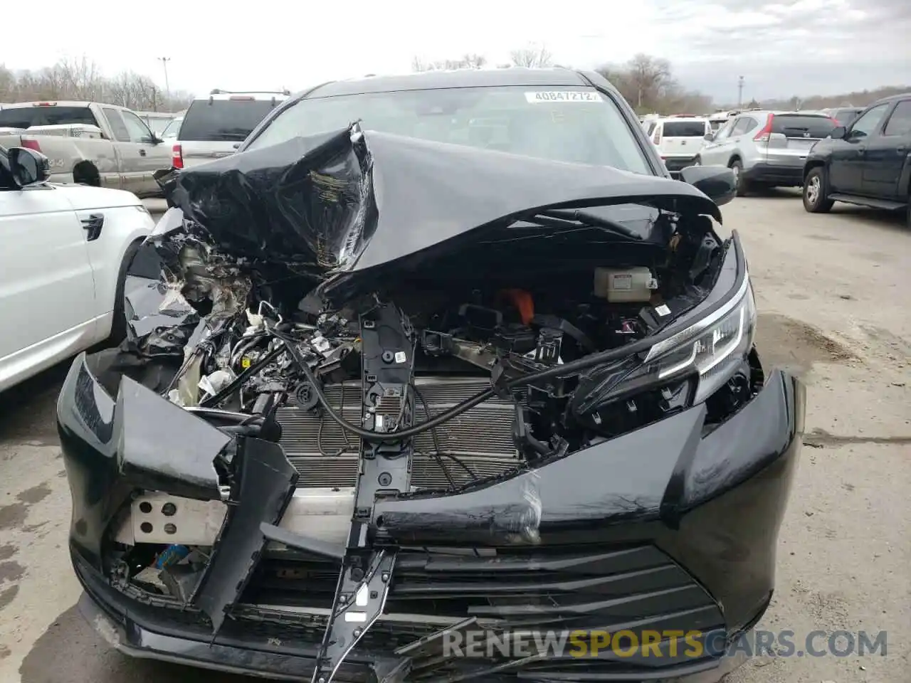 7 Photograph of a damaged car 5TDKSKFC3MS028278 TOYOTA SIENNA 2021