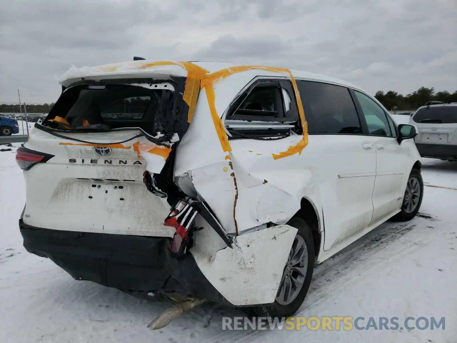 4 Фотография поврежденного автомобиля 5TDKSKFC8MS004154 TOYOTA SIENNA 2021