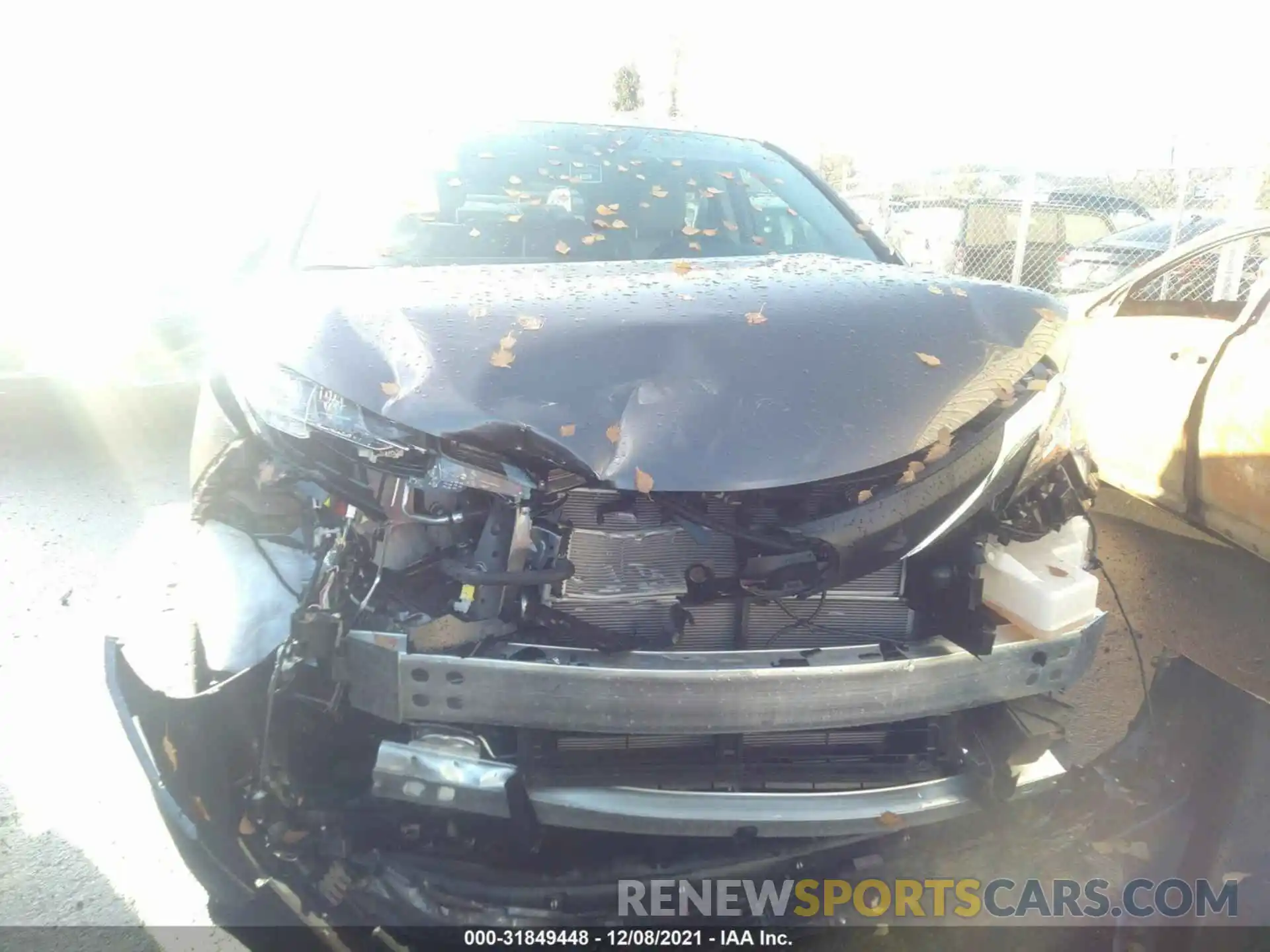 6 Photograph of a damaged car 5TDKSKFC8MS021875 TOYOTA SIENNA 2021