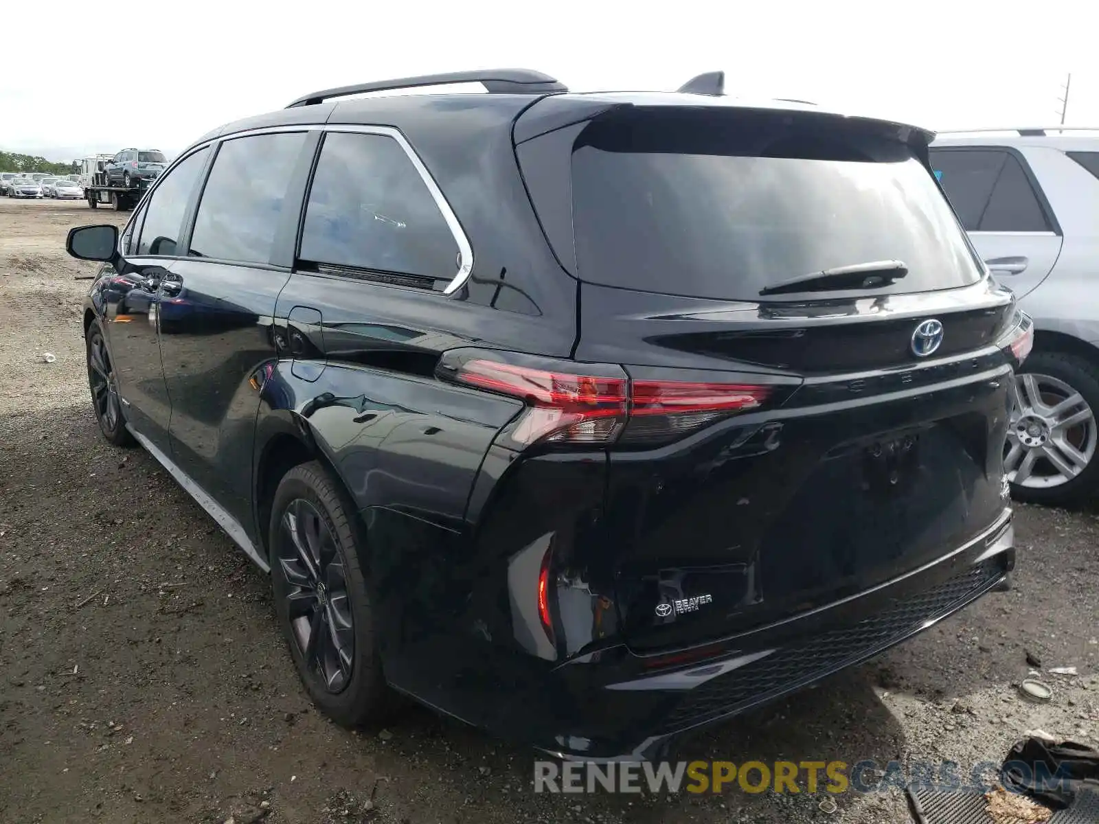 3 Photograph of a damaged car 5TDXRKEC0MS003115 TOYOTA SIENNA 2021