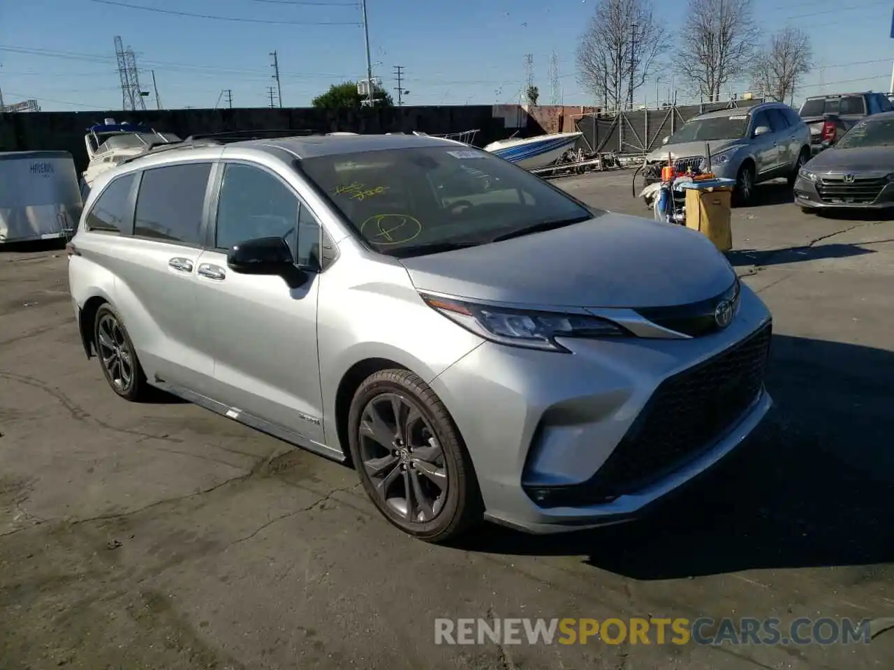 1 Photograph of a damaged car 5TDXRKEC6MS042355 TOYOTA SIENNA 2021