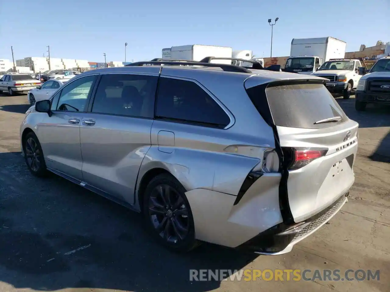 3 Photograph of a damaged car 5TDXRKEC6MS042355 TOYOTA SIENNA 2021