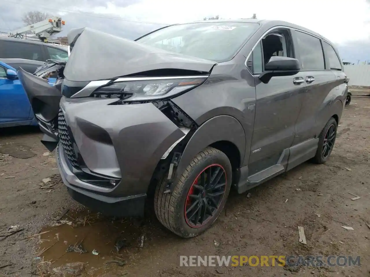 2 Photograph of a damaged car 5TDXSKFC5MS025176 TOYOTA SIENNA 2021