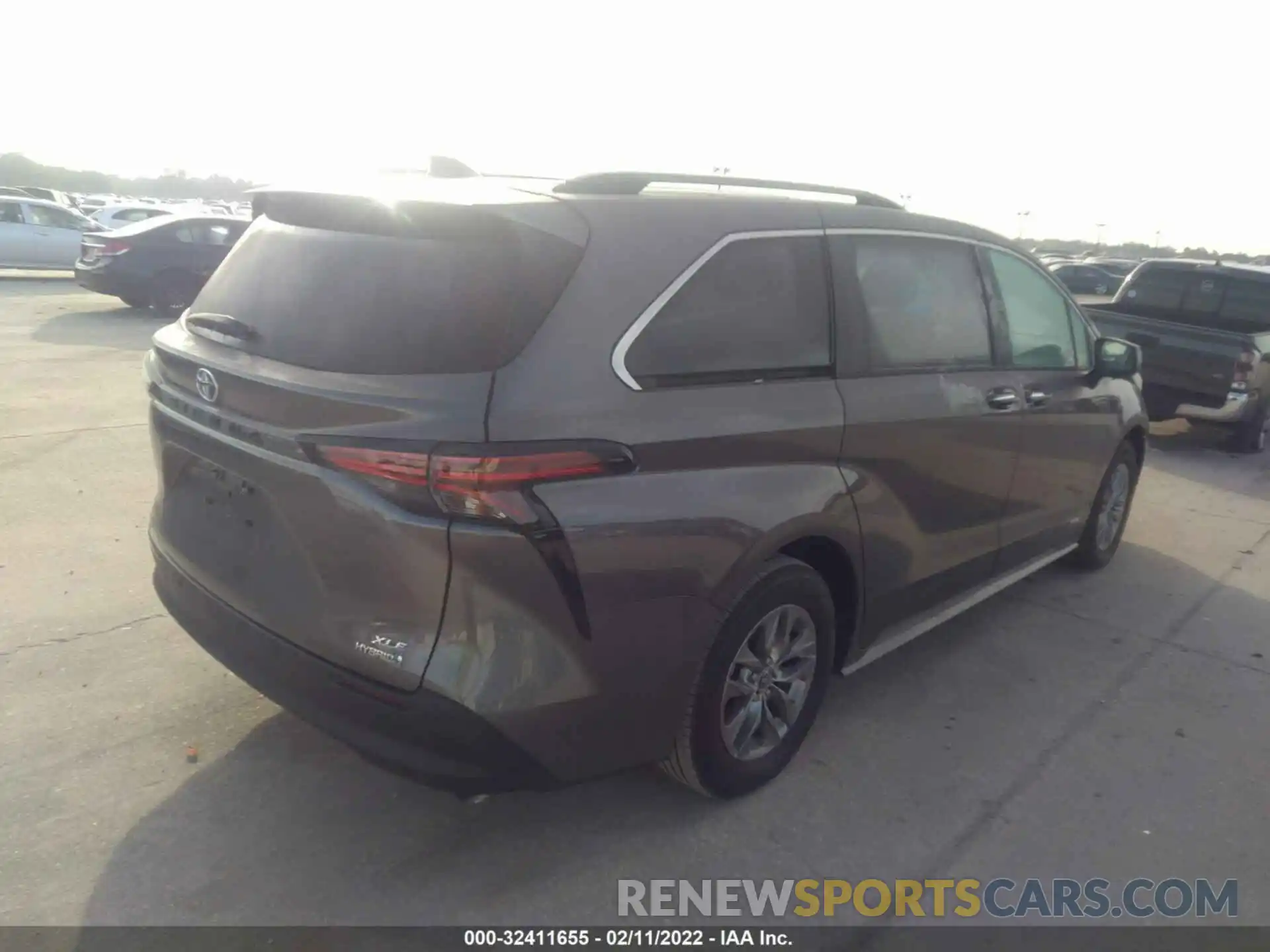 4 Фотография поврежденного автомобиля 5TDYRKEC0MS006438 TOYOTA SIENNA 2021