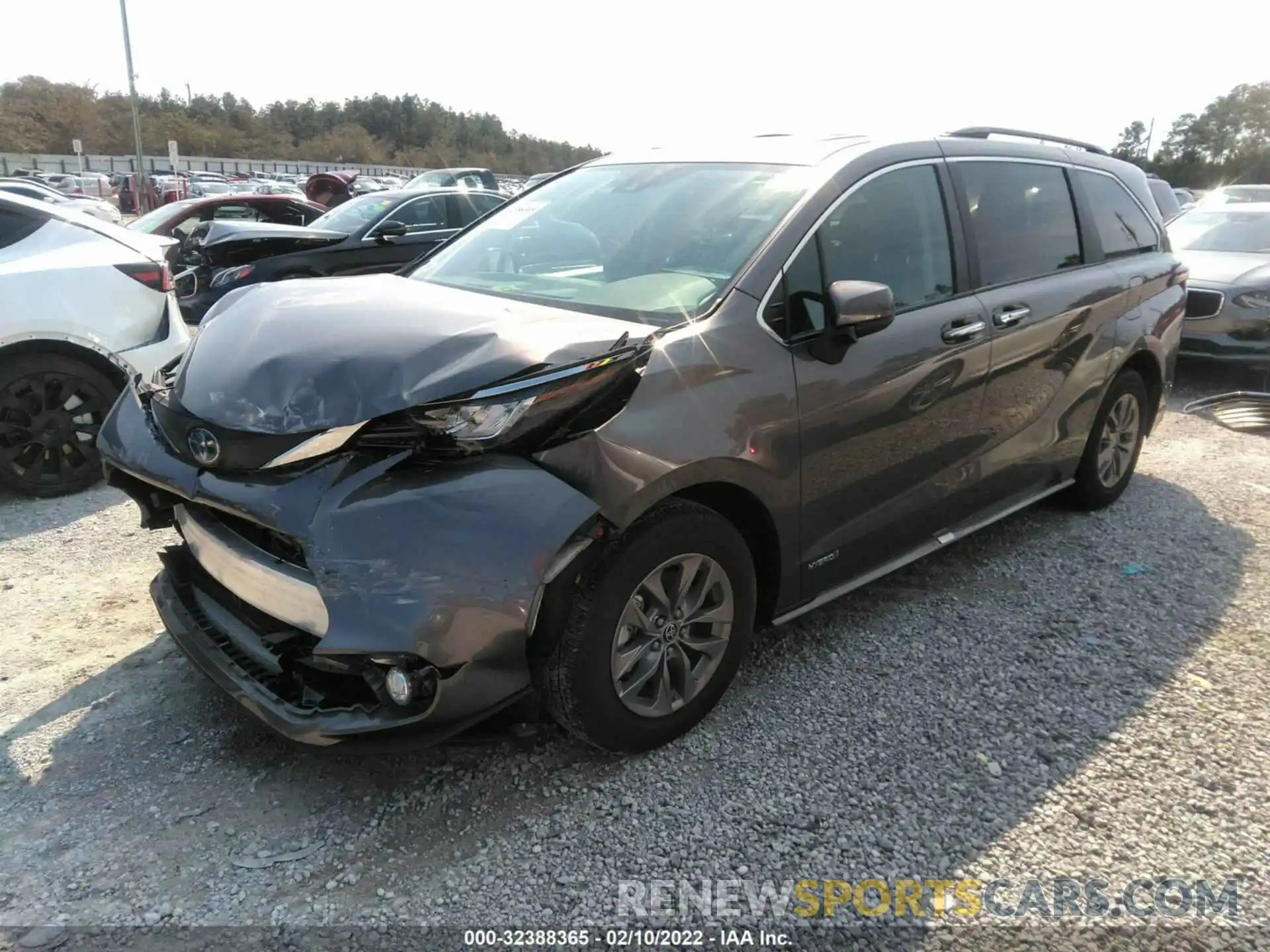 2 Фотография поврежденного автомобиля 5TDYRKEC0MS014216 TOYOTA SIENNA 2021