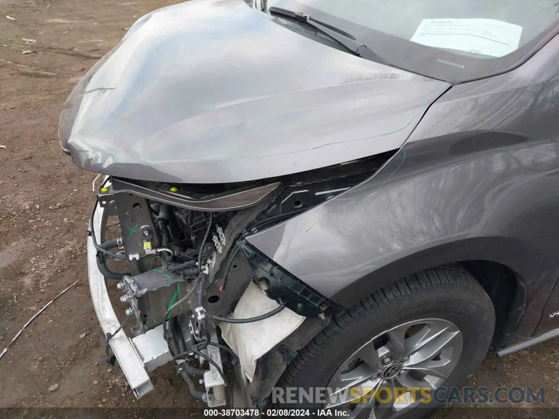 19 Photograph of a damaged car 5TDYRKEC1MS059942 TOYOTA SIENNA 2021