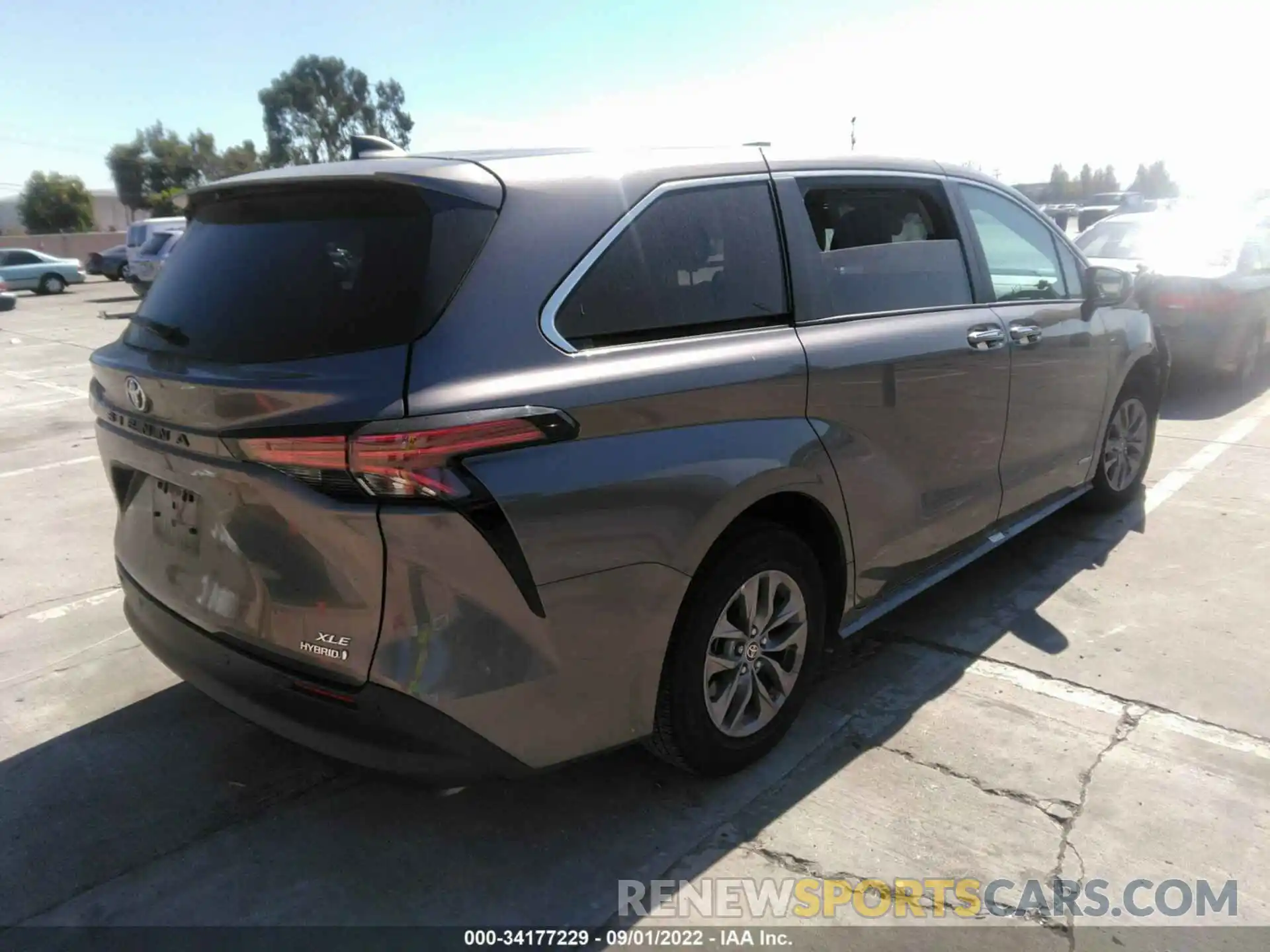 4 Фотография поврежденного автомобиля 5TDYRKEC1MS064655 TOYOTA SIENNA 2021