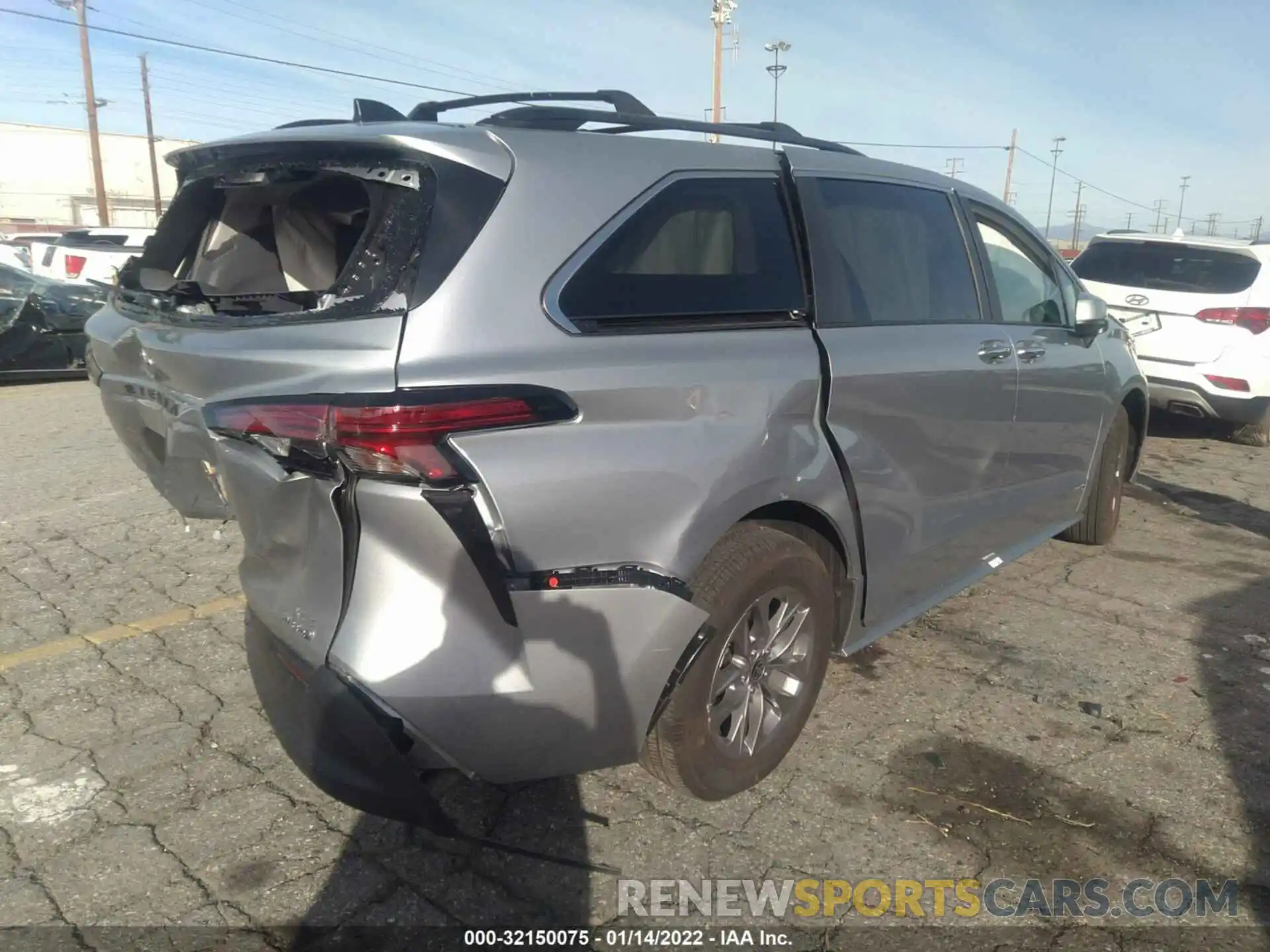 4 Фотография поврежденного автомобиля 5TDYRKEC1MS067717 TOYOTA SIENNA 2021