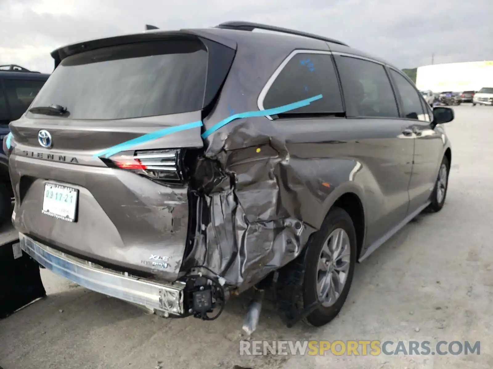 9 Фотография поврежденного автомобиля 5TDYRKEC1MS071461 TOYOTA SIENNA 2021