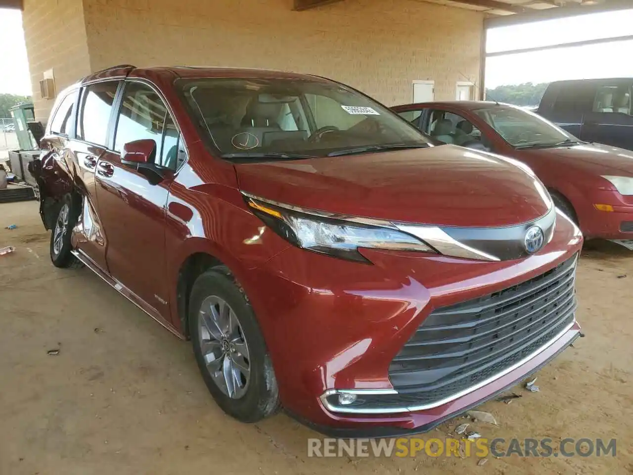 1 Photograph of a damaged car 5TDYRKEC2MS020762 TOYOTA SIENNA 2021